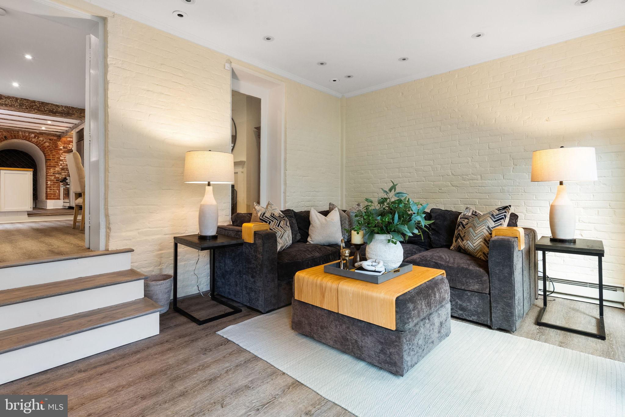 OLD TOWN - Residential