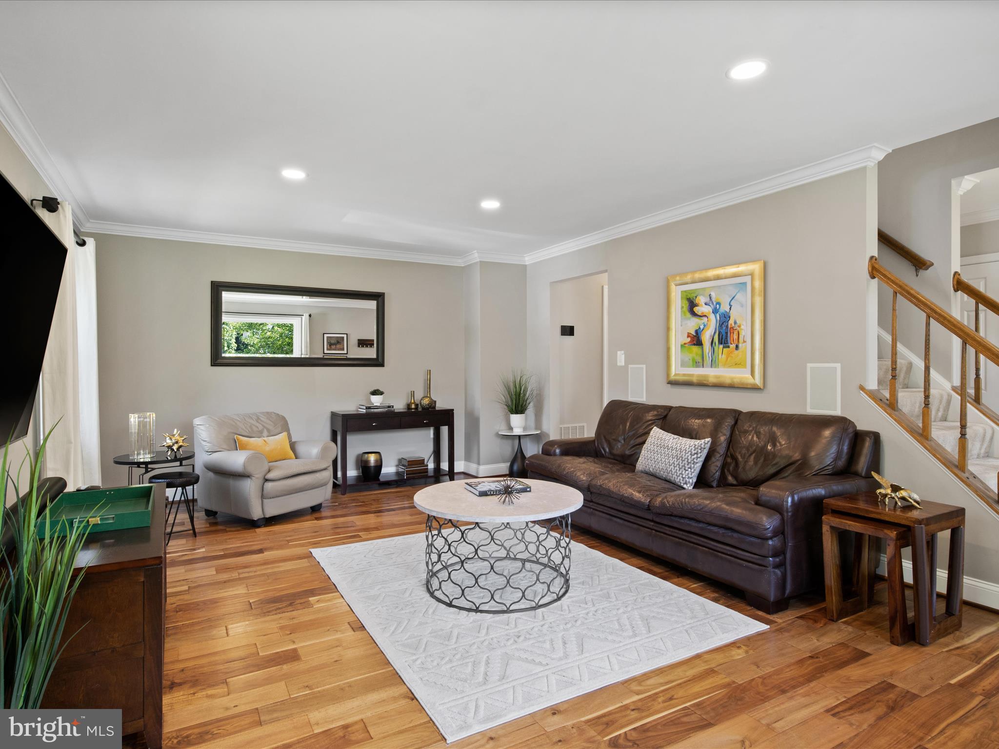 SULLY STATION - Residential