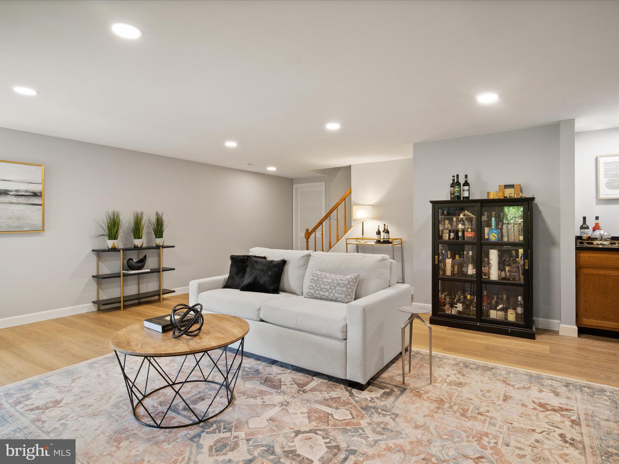 SULLY STATION - Residential