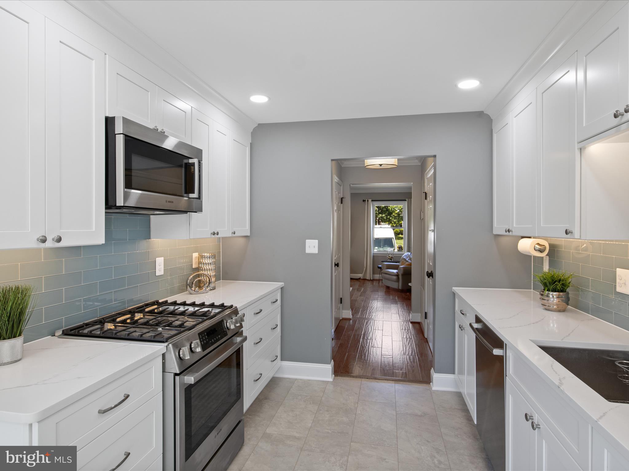 SULLY STATION - Residential