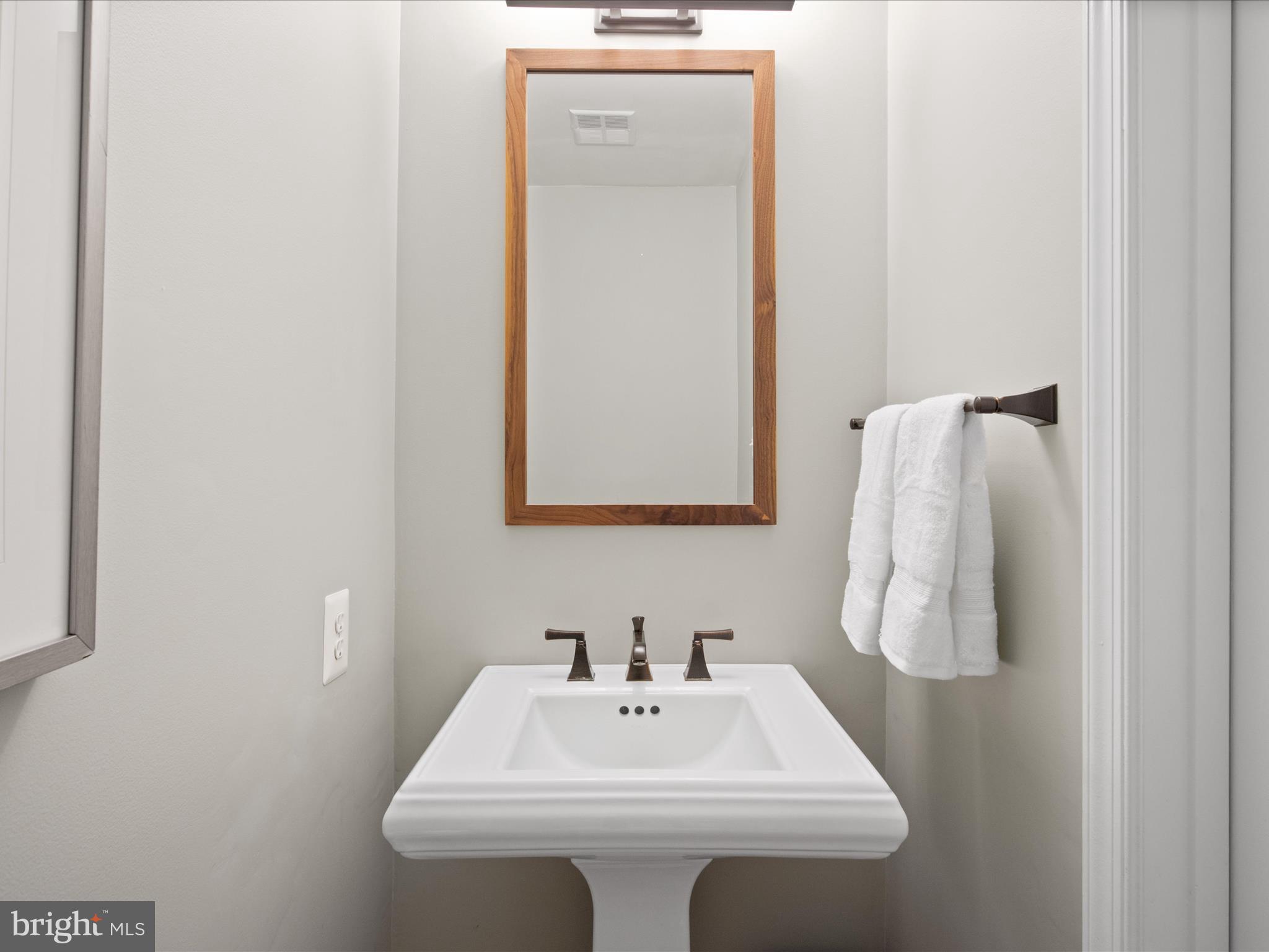 SULLY STATION - Residential