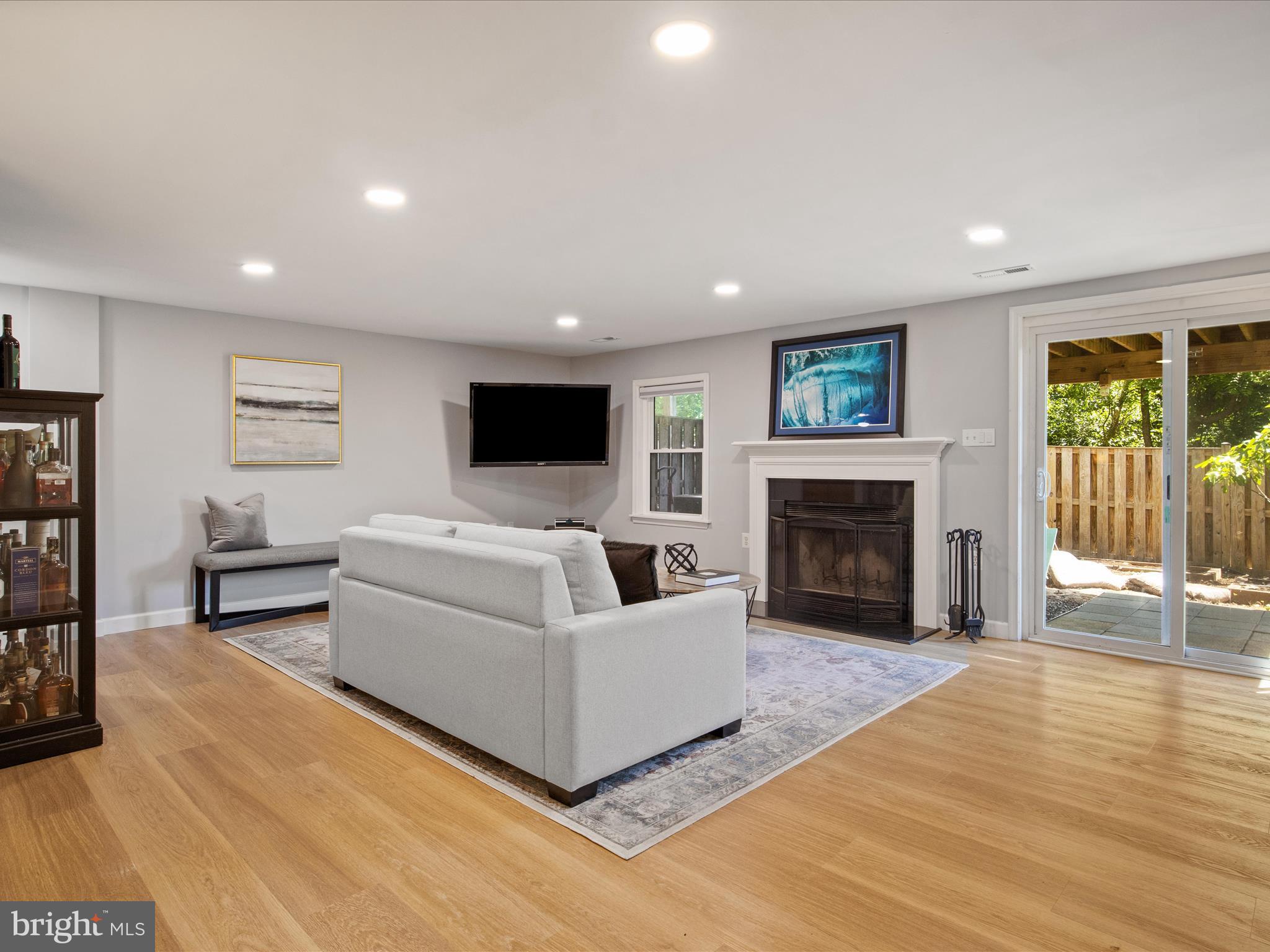 SULLY STATION - Residential