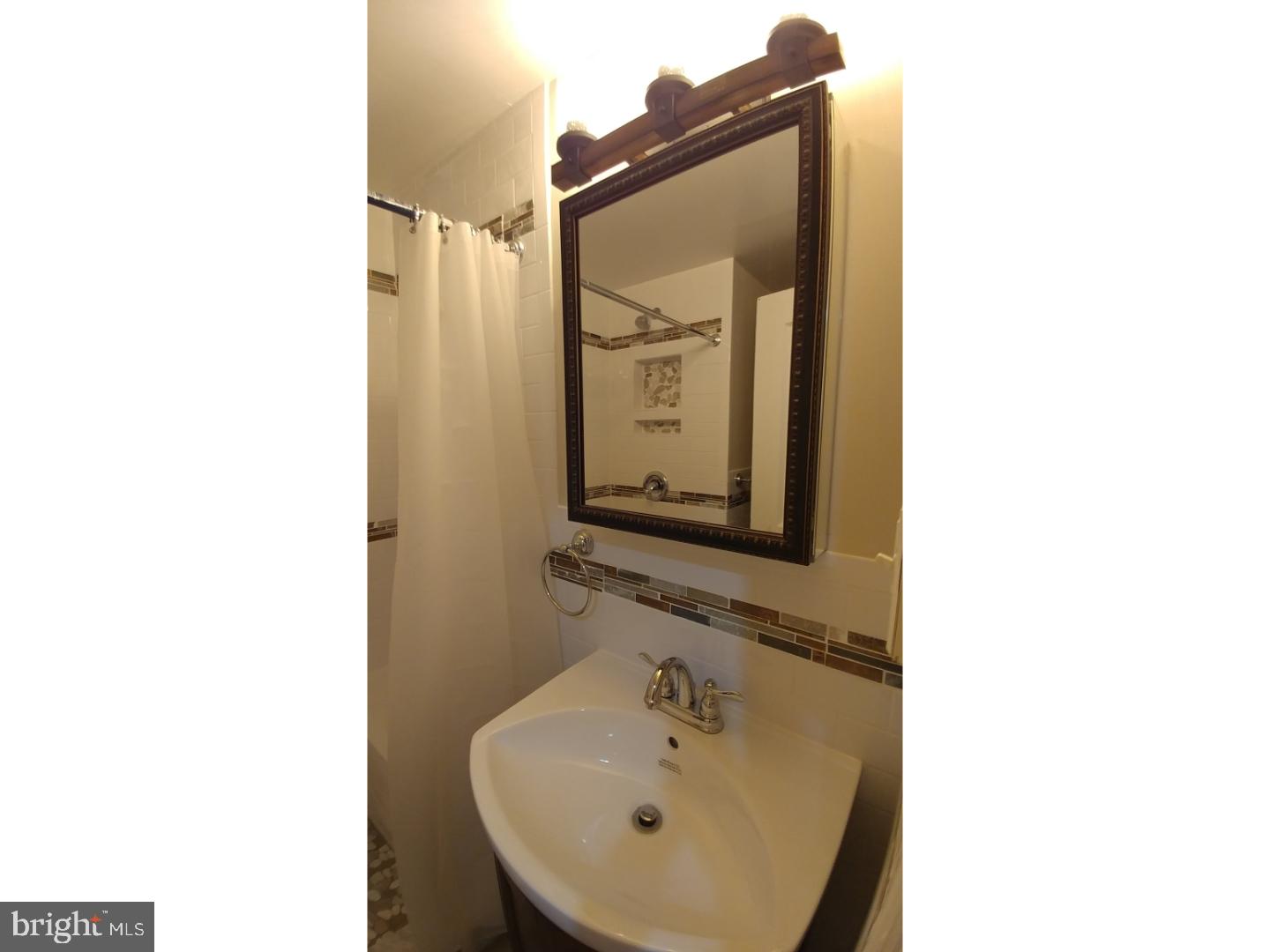 WASHINGTON SQ WEST - Residential Lease