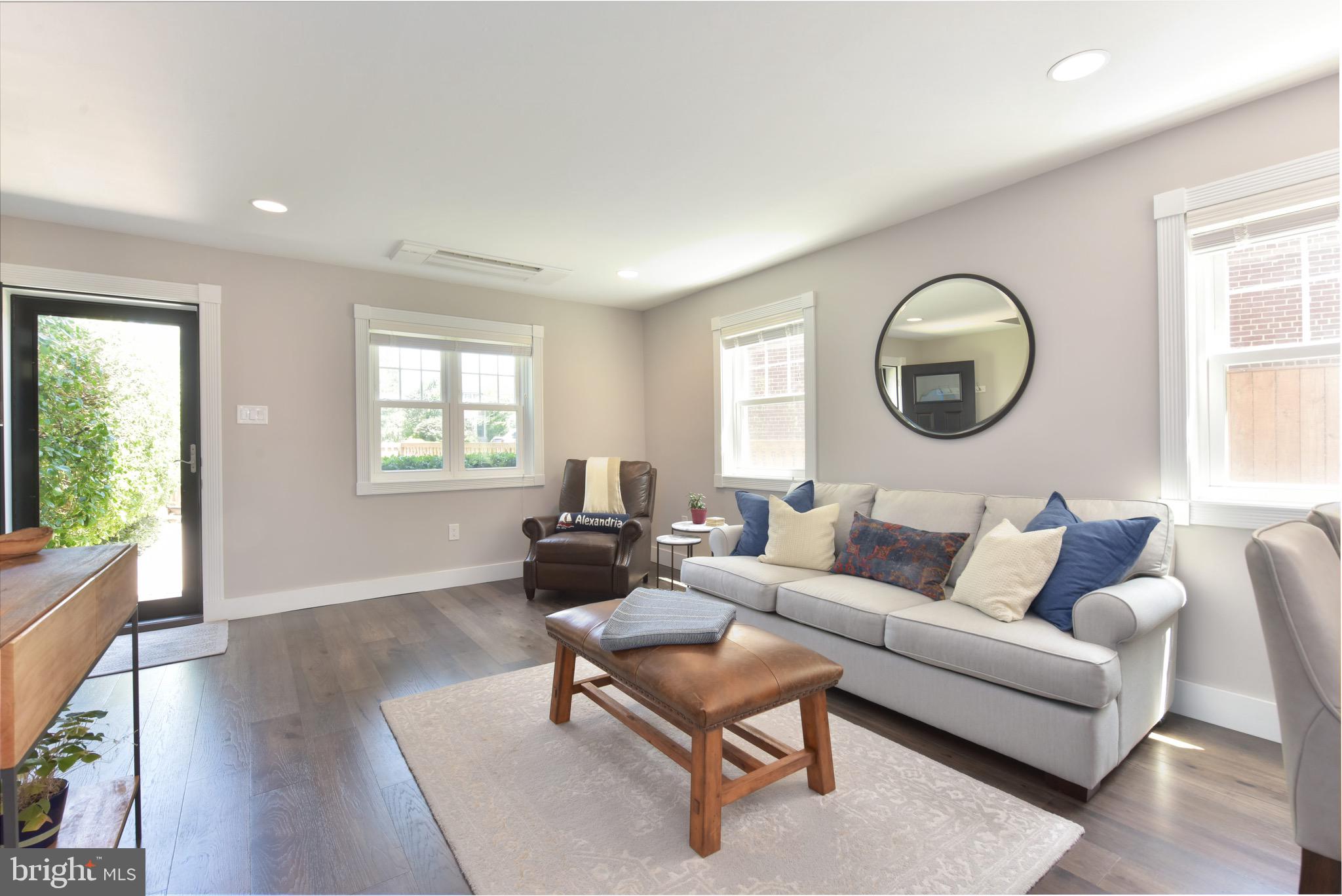 ROSEMONT - Residential