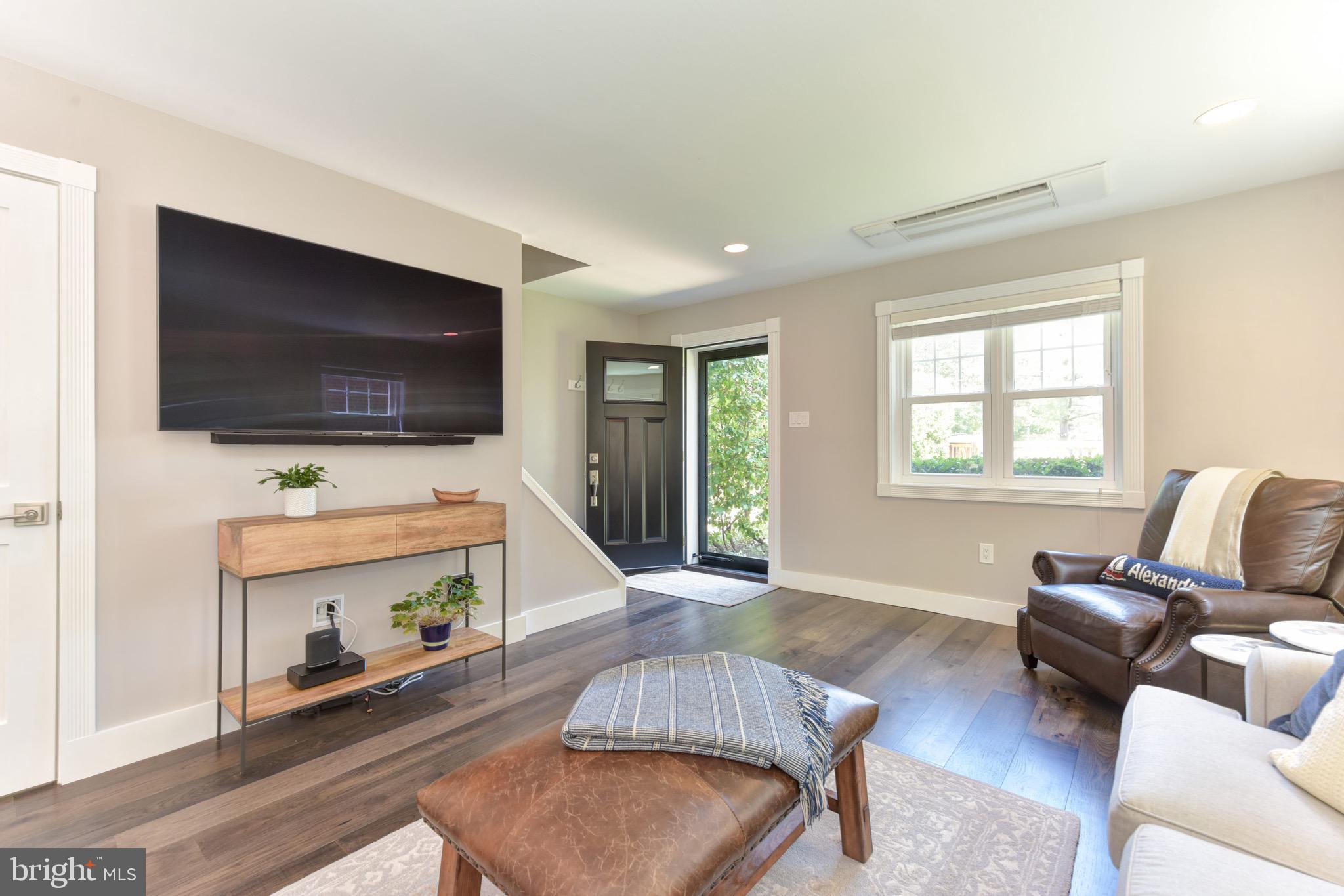 ROSEMONT - Residential