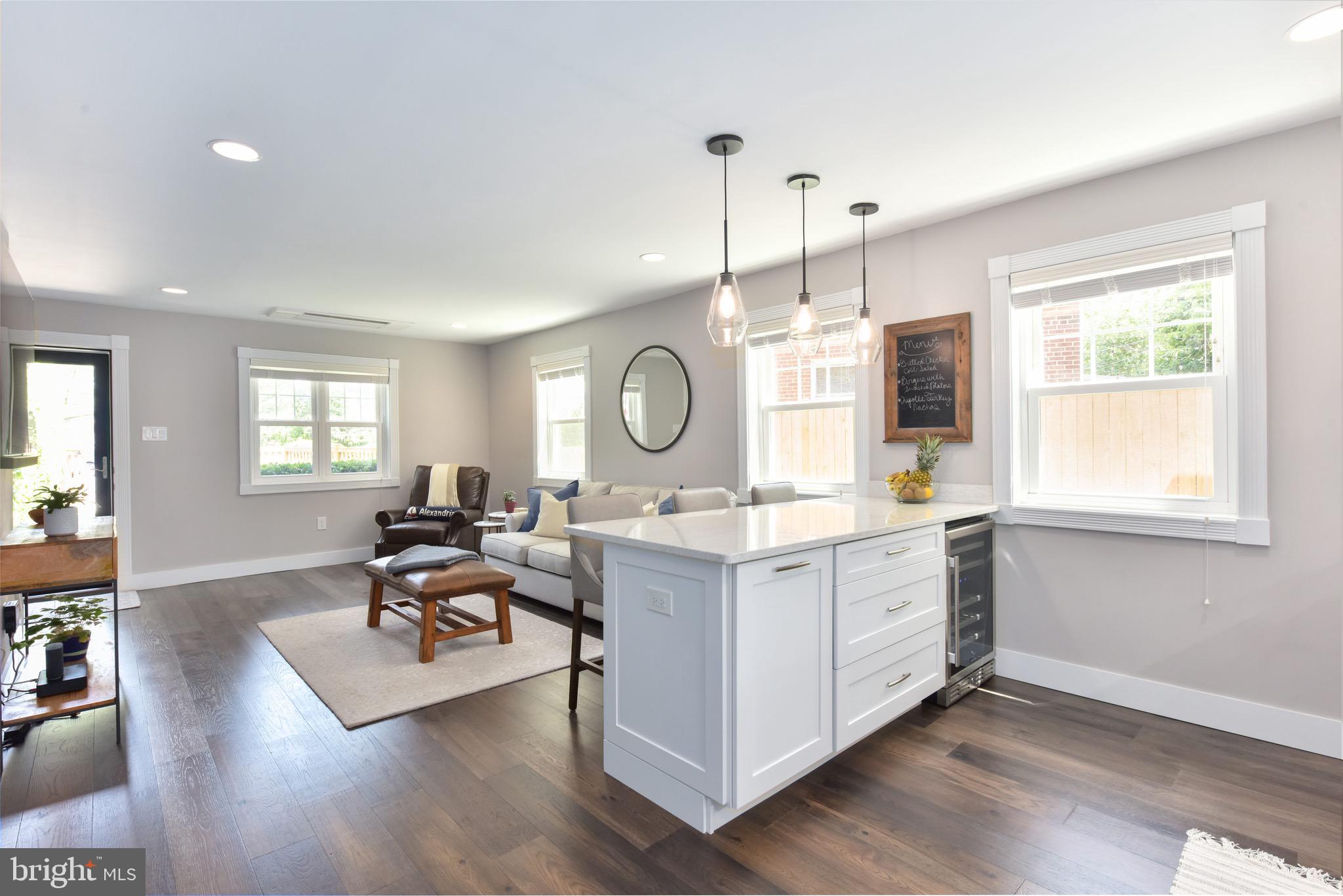 ROSEMONT - Residential