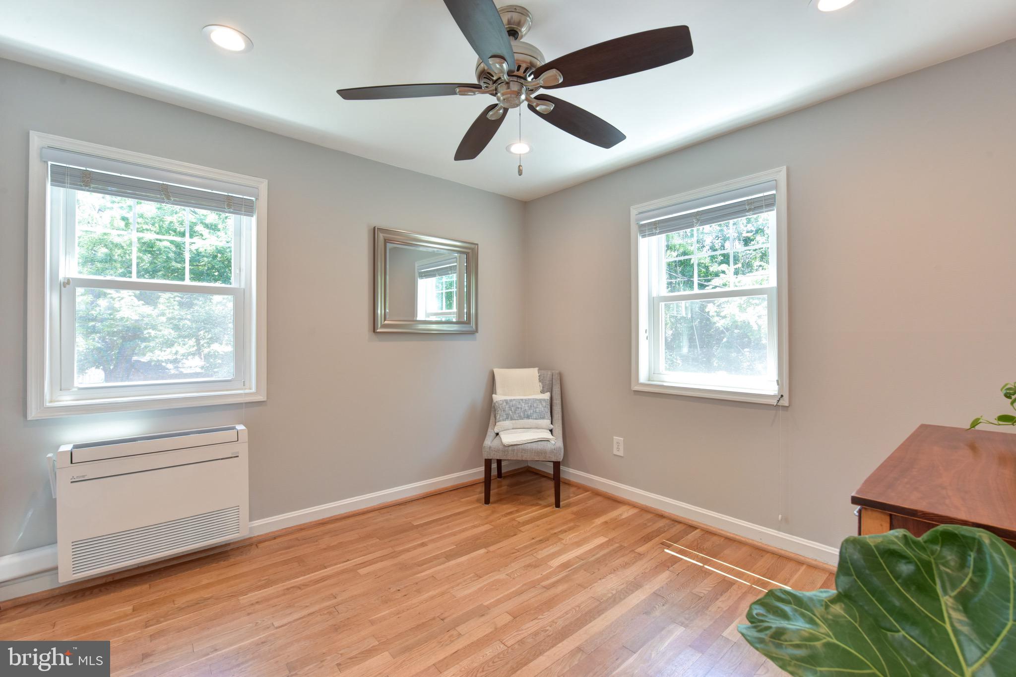 ROSEMONT - Residential