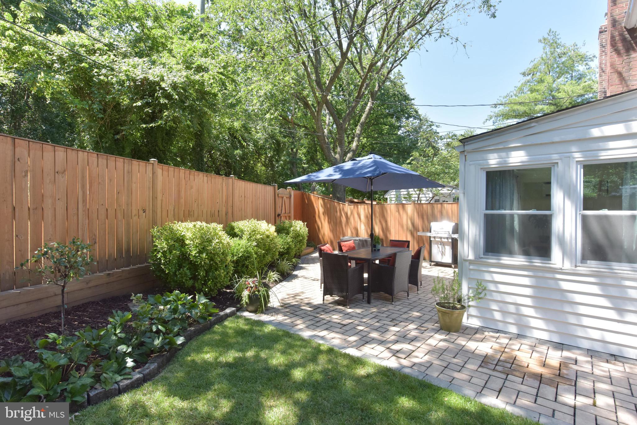 ROSEMONT - Residential