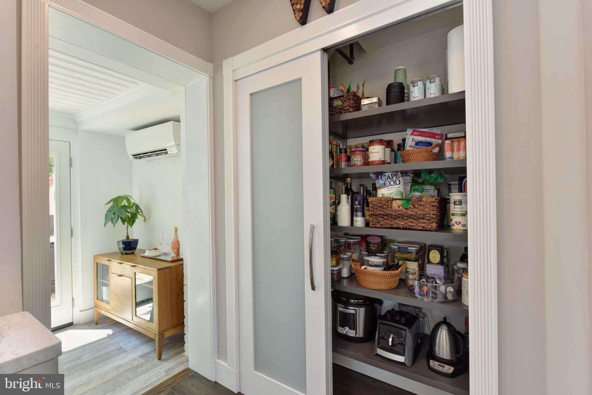 ROSEMONT - Residential