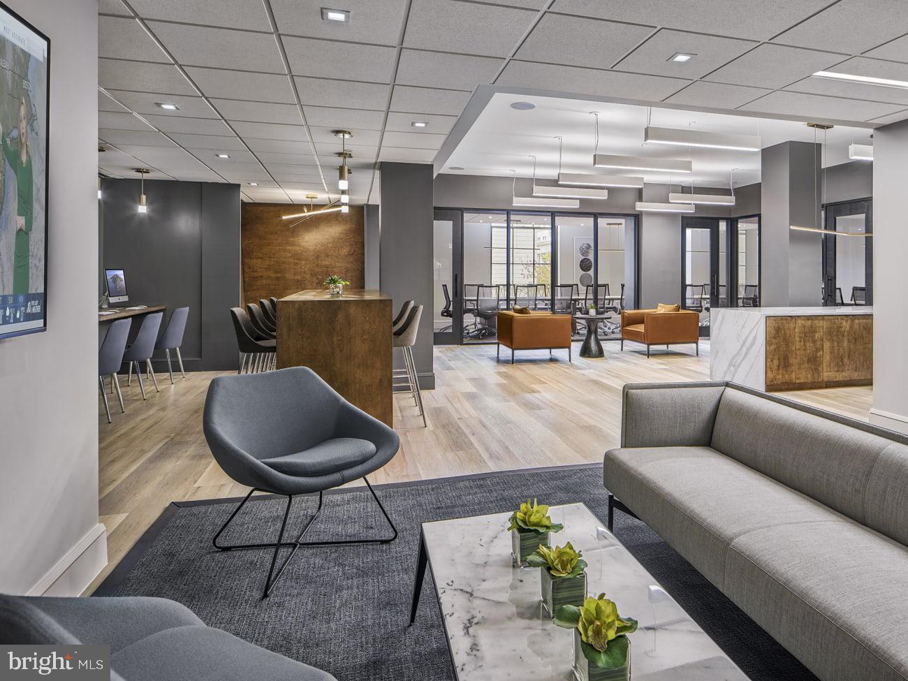 WASHINGTON SQ - Residential Lease