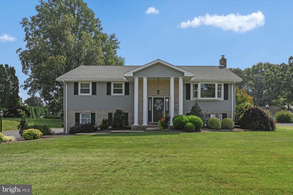 Photo of 1202 W MAIN ST, EPHRATA, PA 17522 (MLS # PALA2038262)