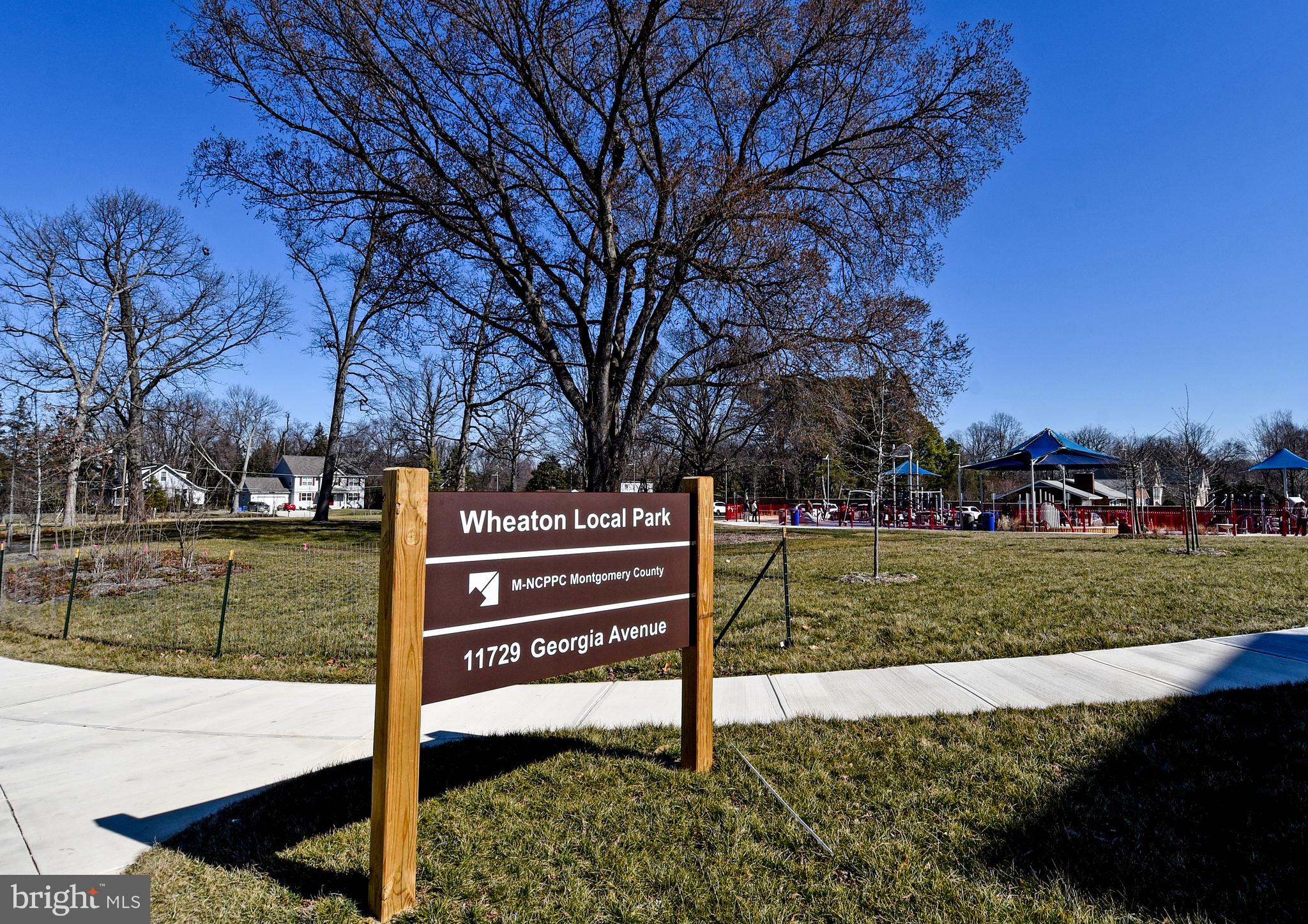 FOREST ESTATES - Residential Lease