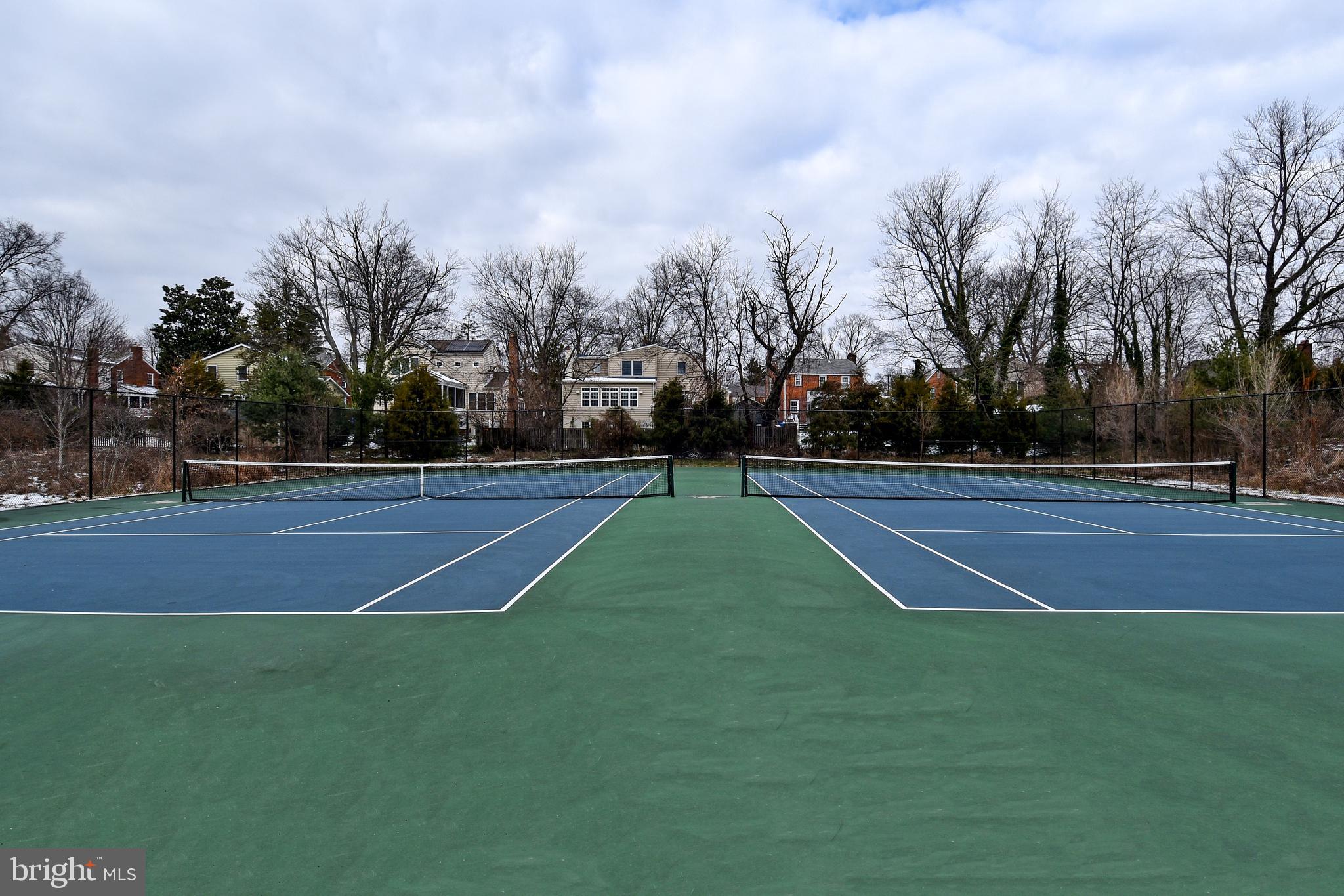 FOREST ESTATES - Residential Lease