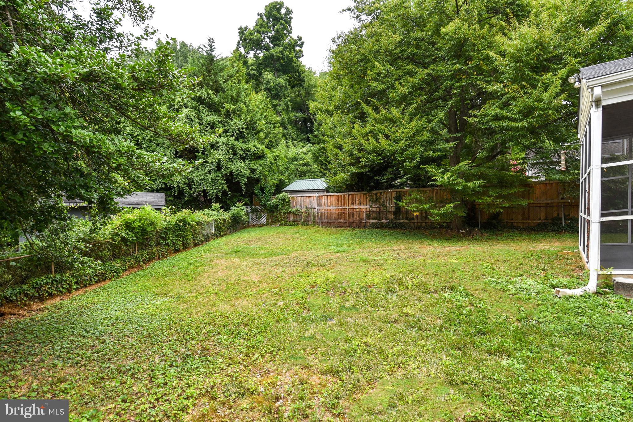 FOREST ESTATES - Residential Lease