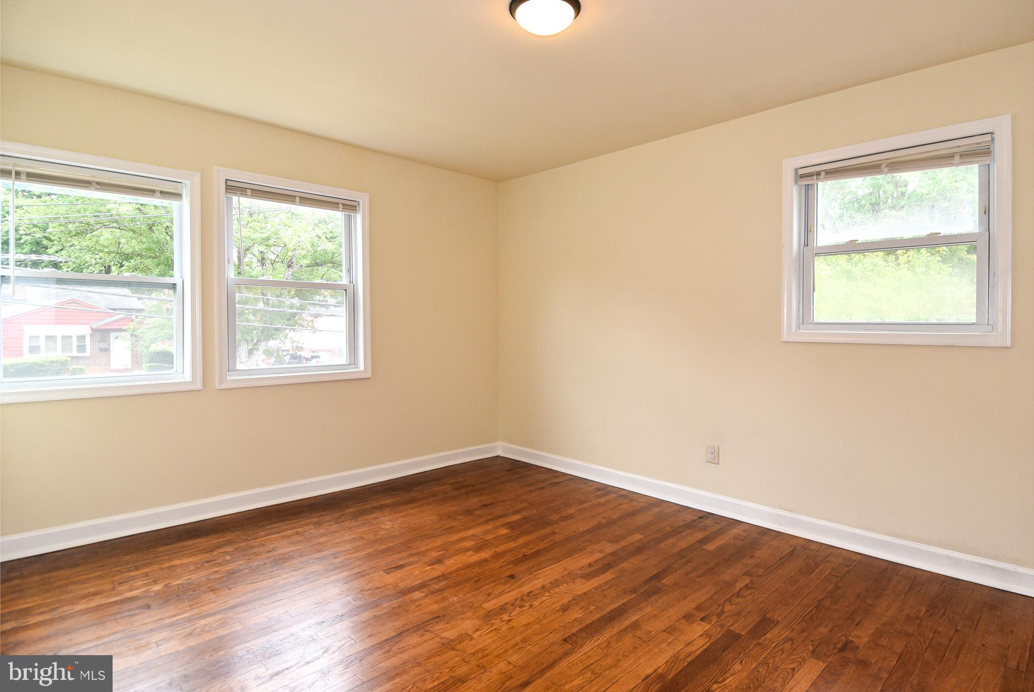 FOREST ESTATES - Residential Lease