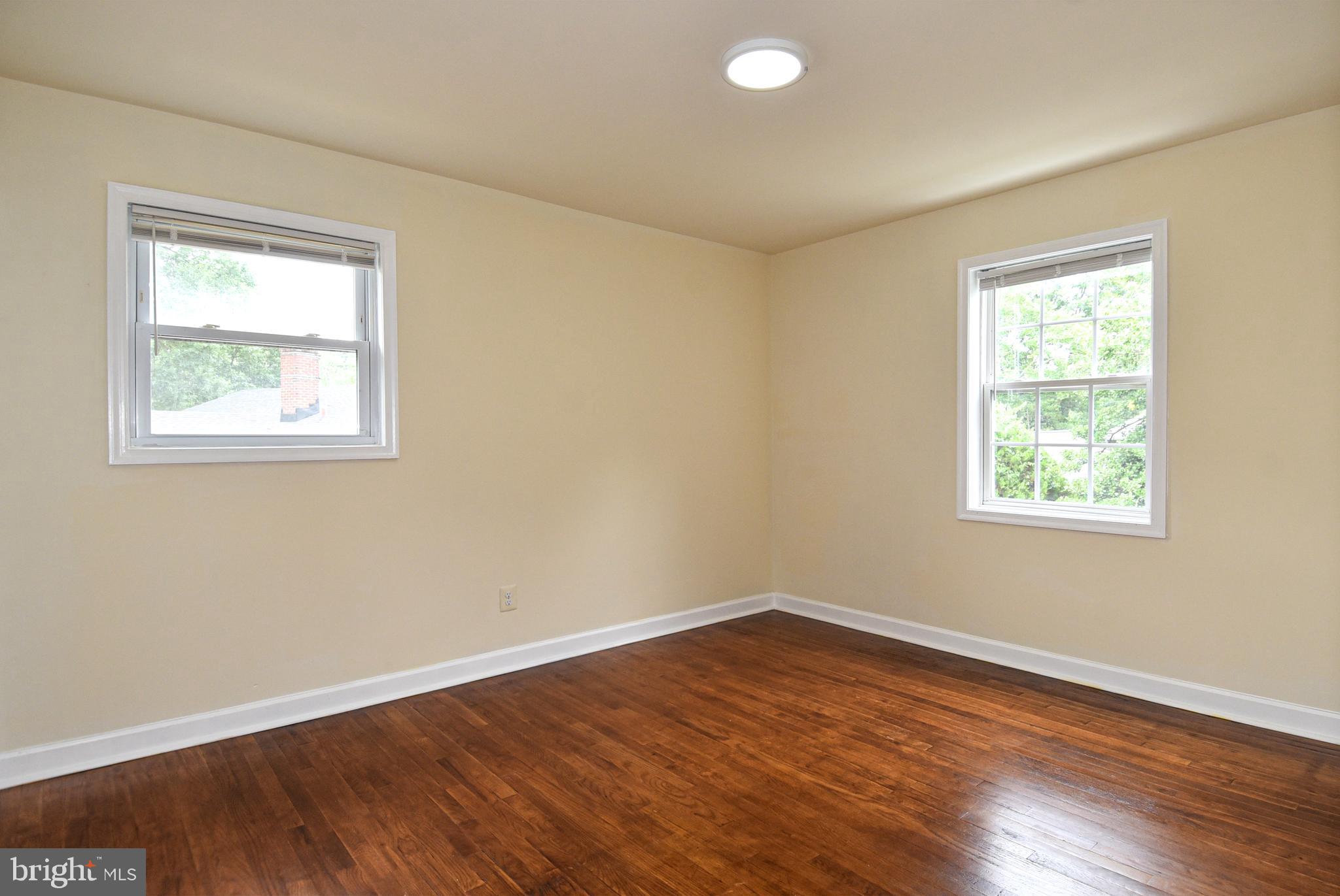 FOREST ESTATES - Residential Lease