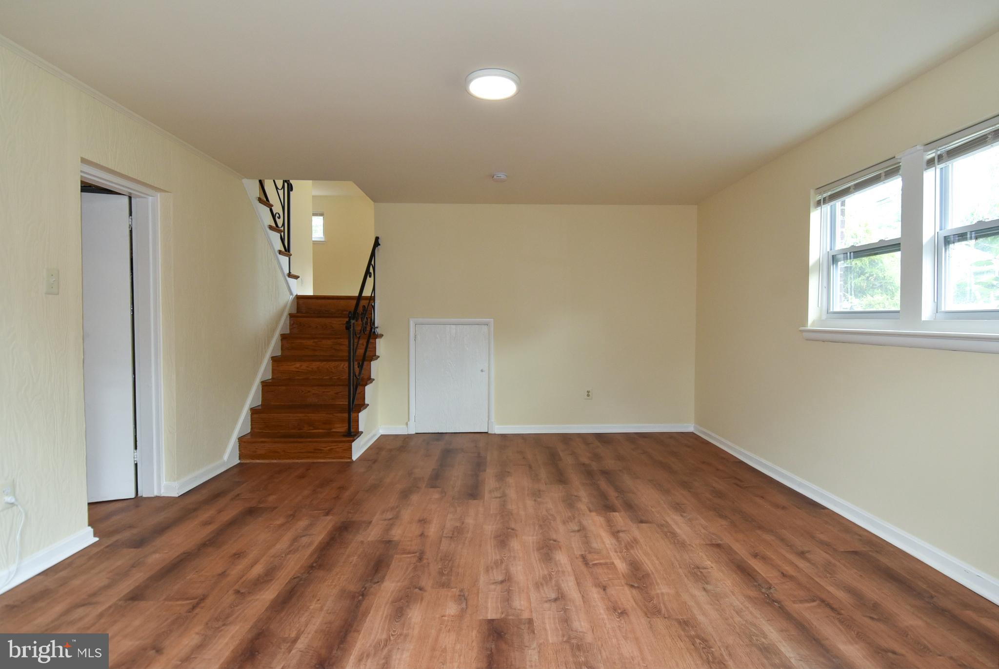 FOREST ESTATES - Residential Lease