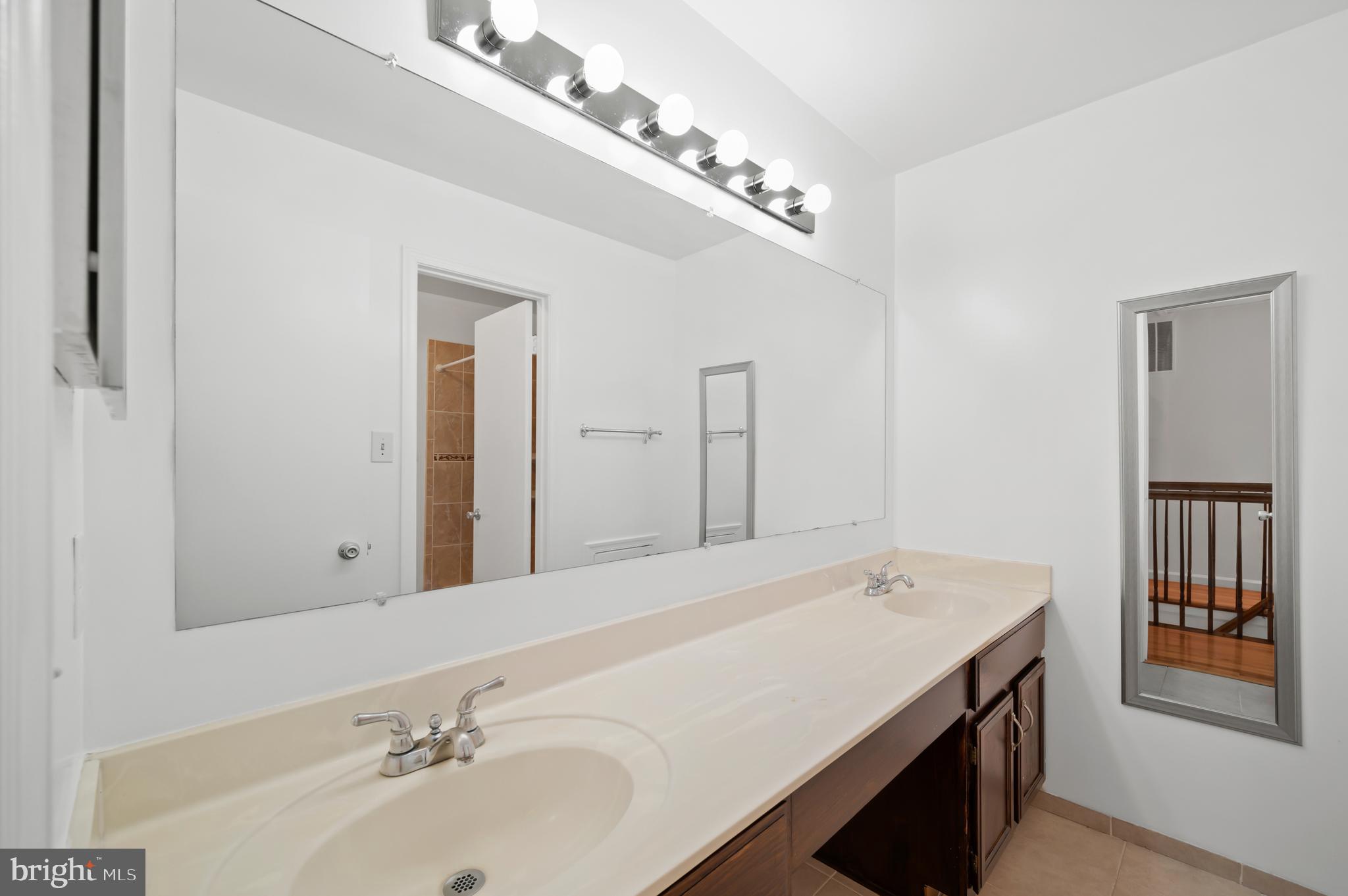 POTOMAC RIDGE - Residential