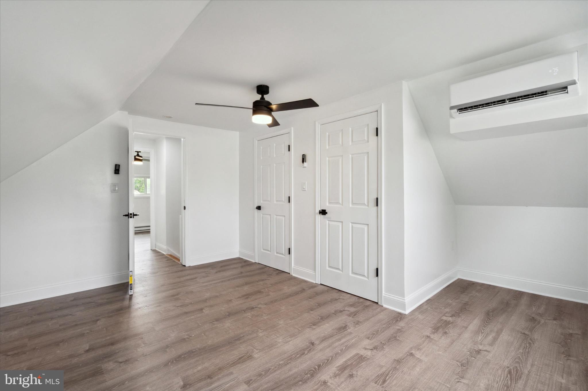 INDIAN CREEK - Residential