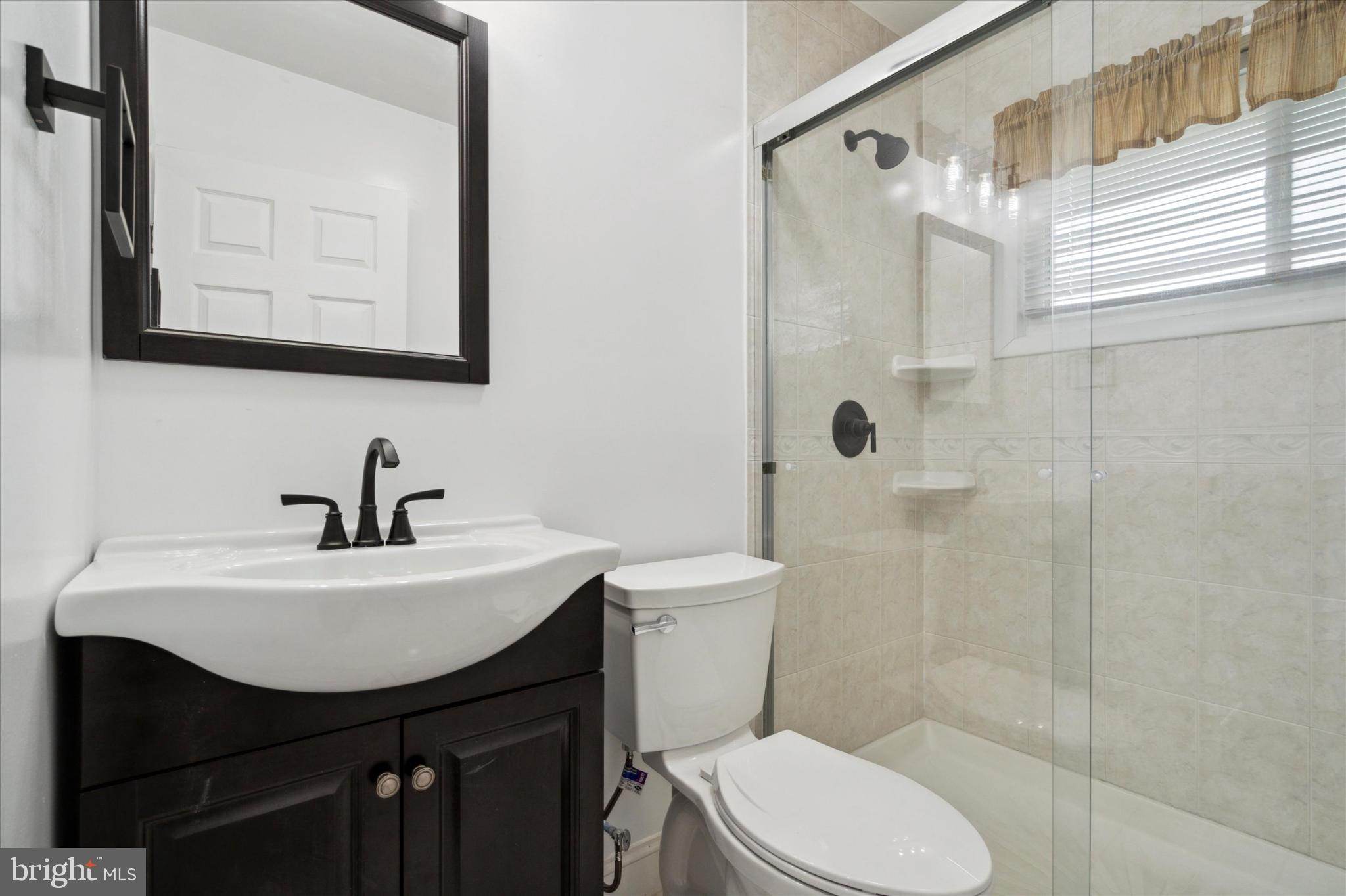 INDIAN CREEK - Residential