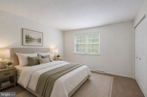 Townhouse For Rent - 305 S Warminster Road #B5<br/> Montgomery County, HATBORO, PA 19040