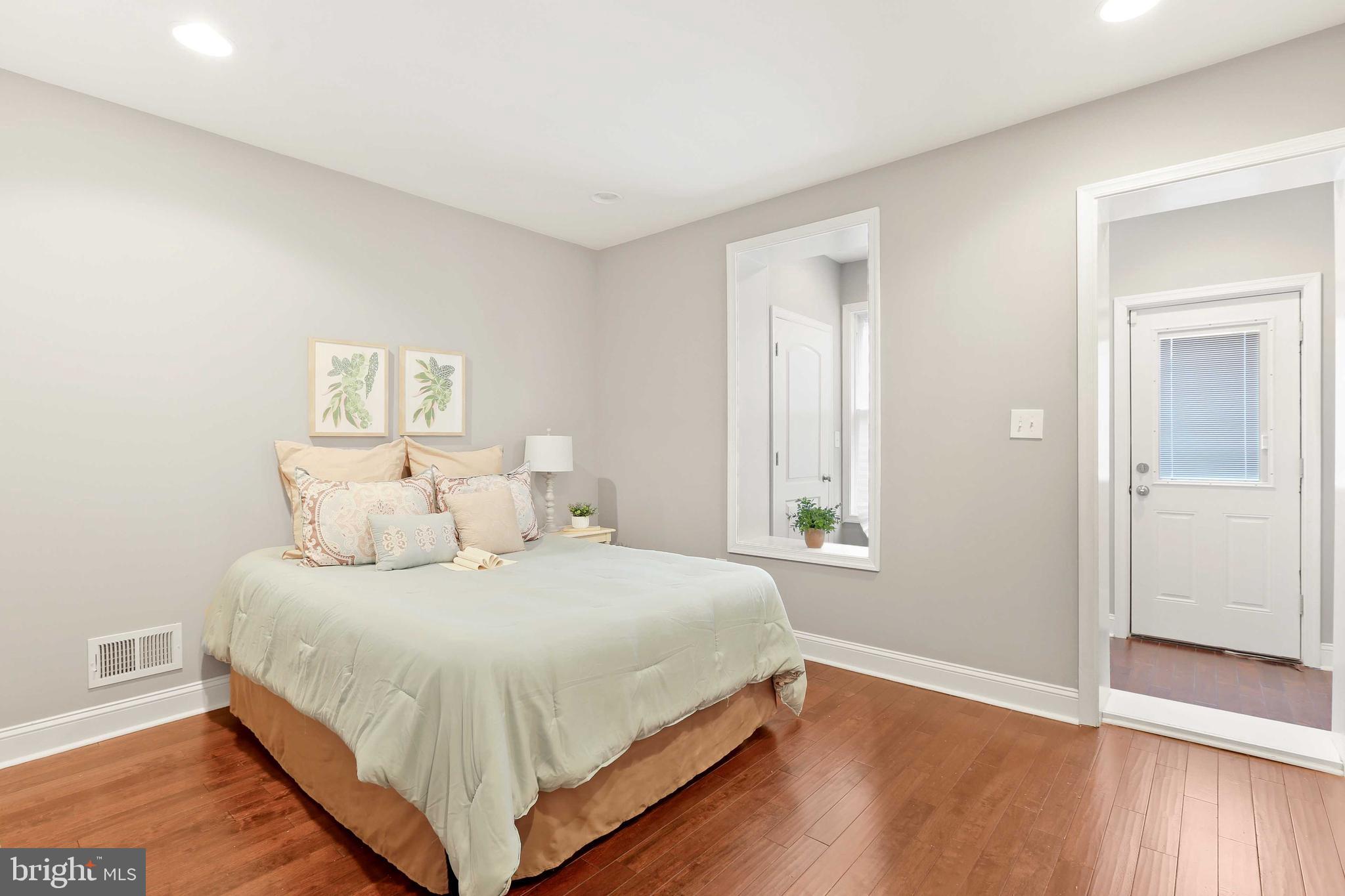 BREWERS HILL - Residential