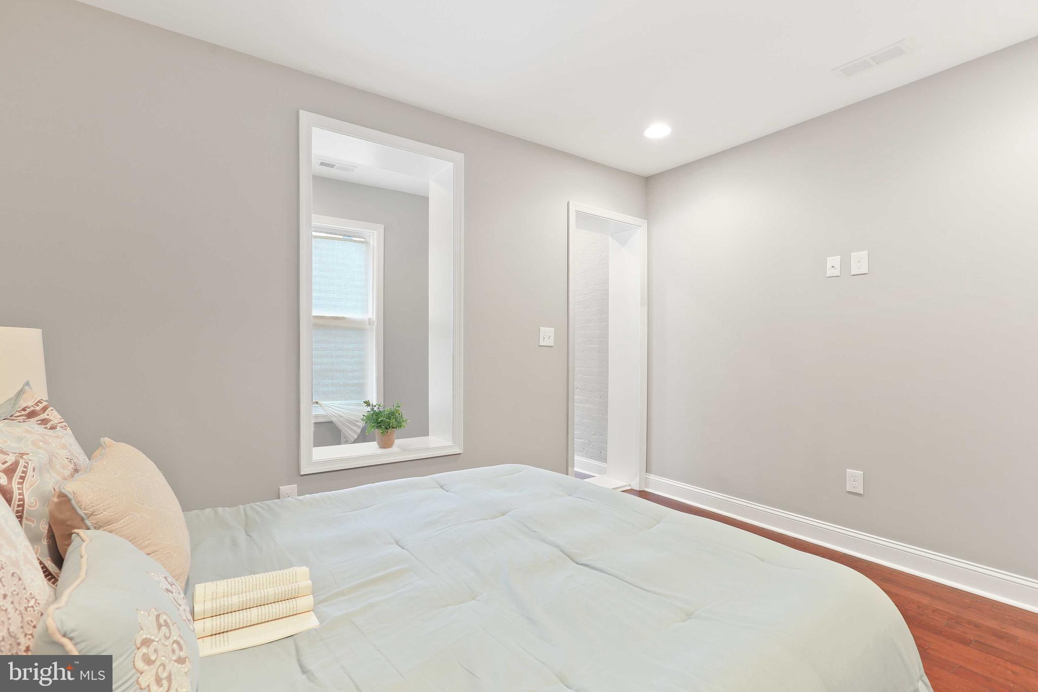 BREWERS HILL - Residential