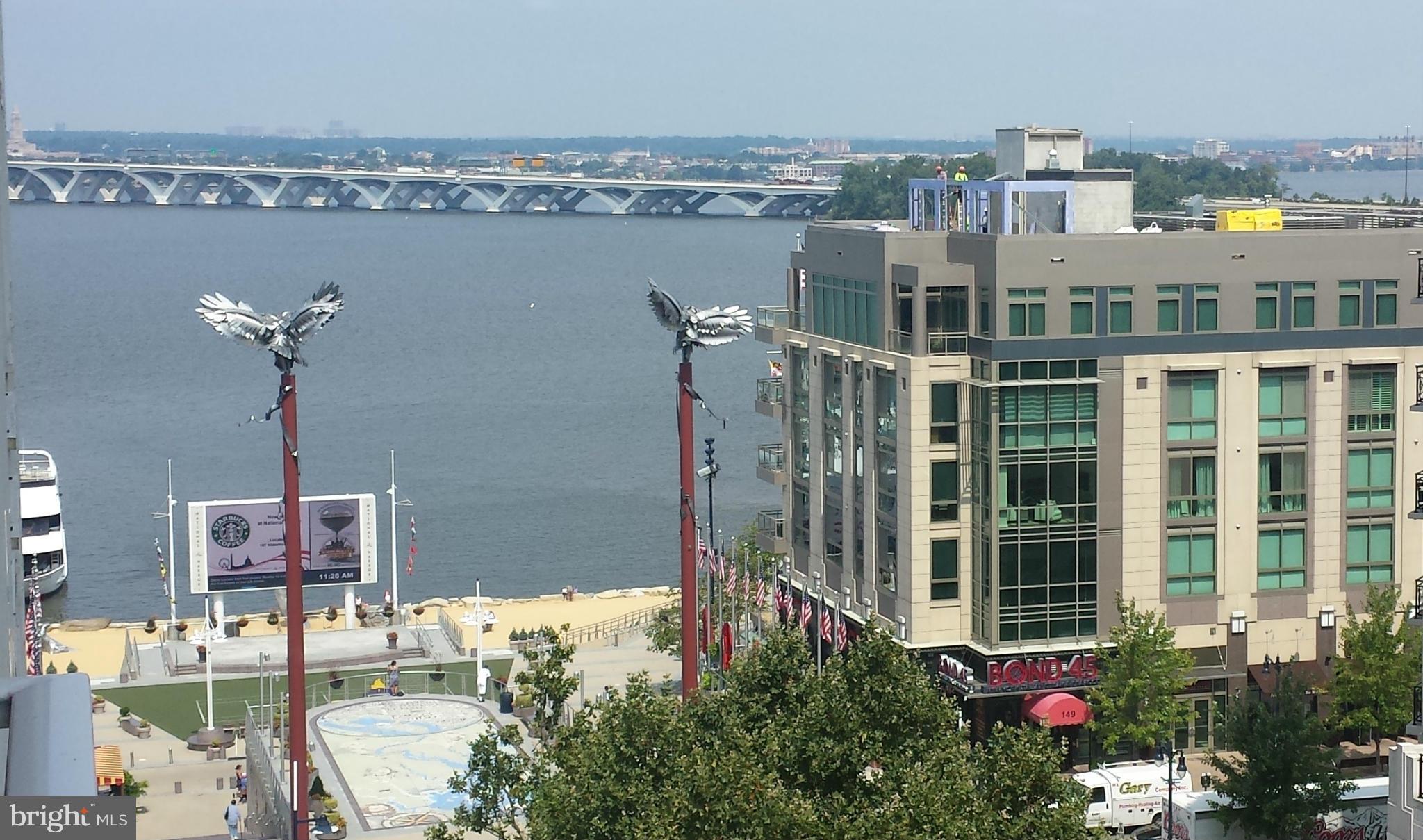 NATIONAL HARBOR - Residential
