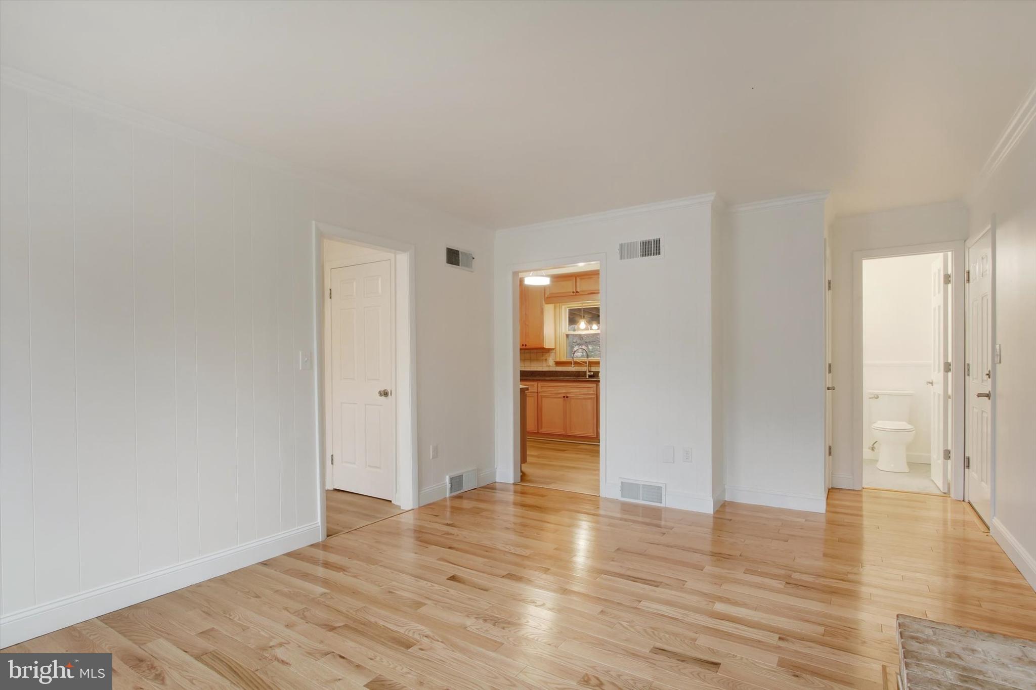 PENN NATIONAL ESTATES - Residential