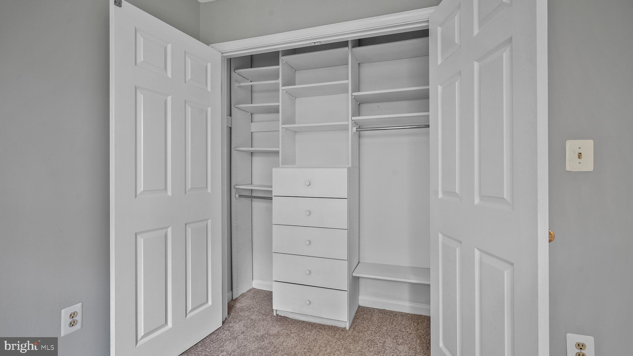 BRIARY FARMS TOWNHOMES - Residential