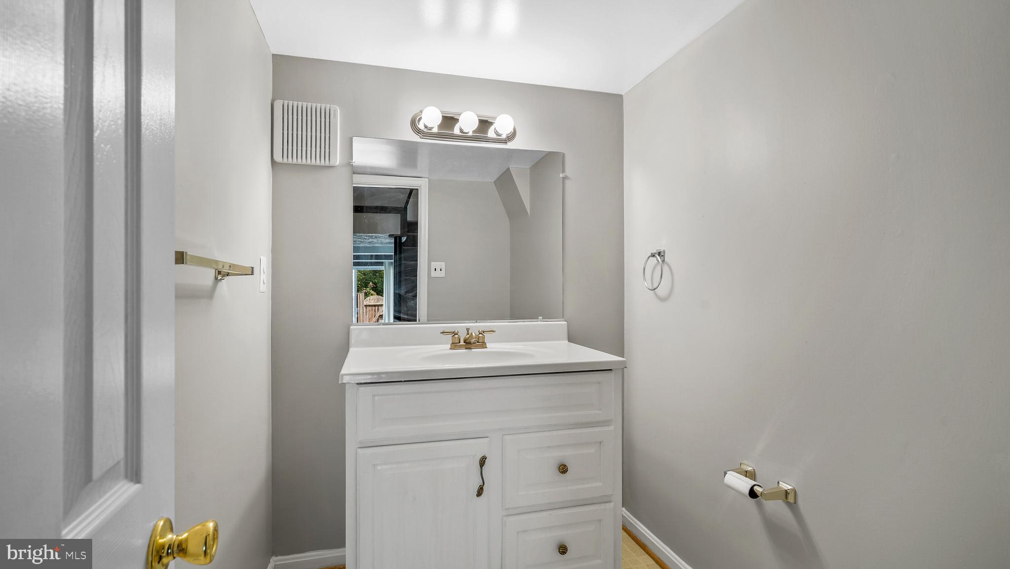 BRIARY FARMS TOWNHOMES - Residential