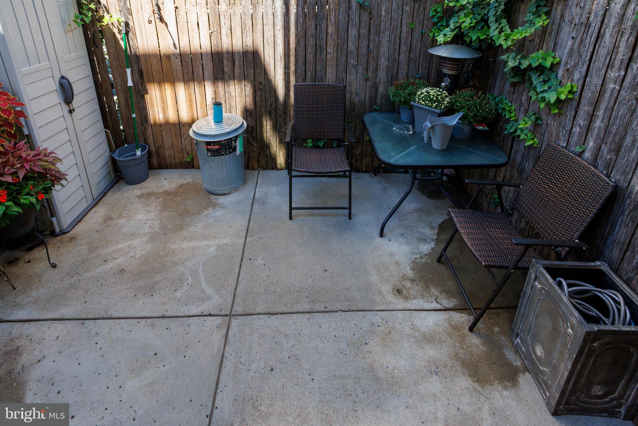 POINT BREEZE - Residential