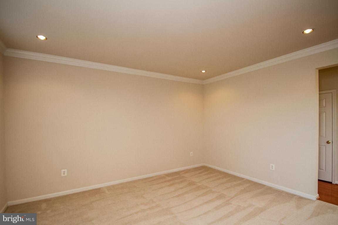 EAGLE BAY - Residential