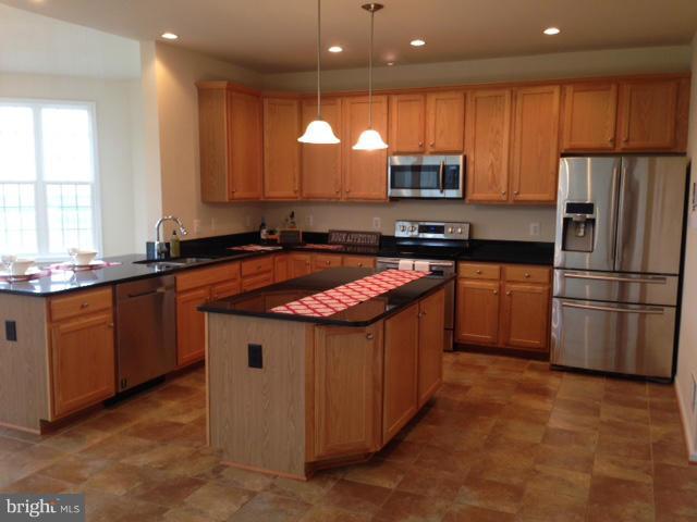 EAGLE BAY - Residential