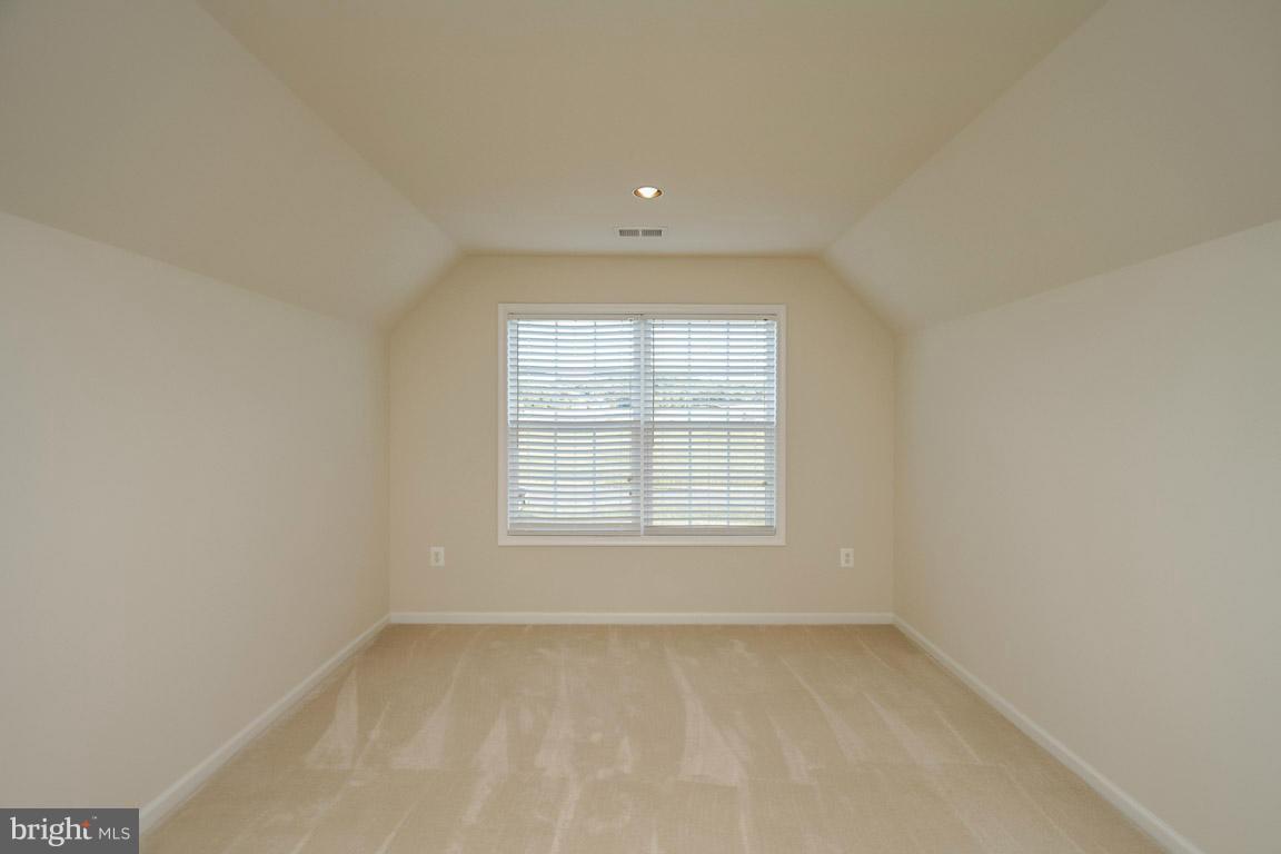 EAGLE BAY - Residential