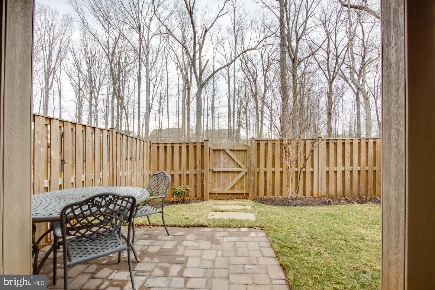 VILLAGES OF PIEDMONT II - Residential Lease