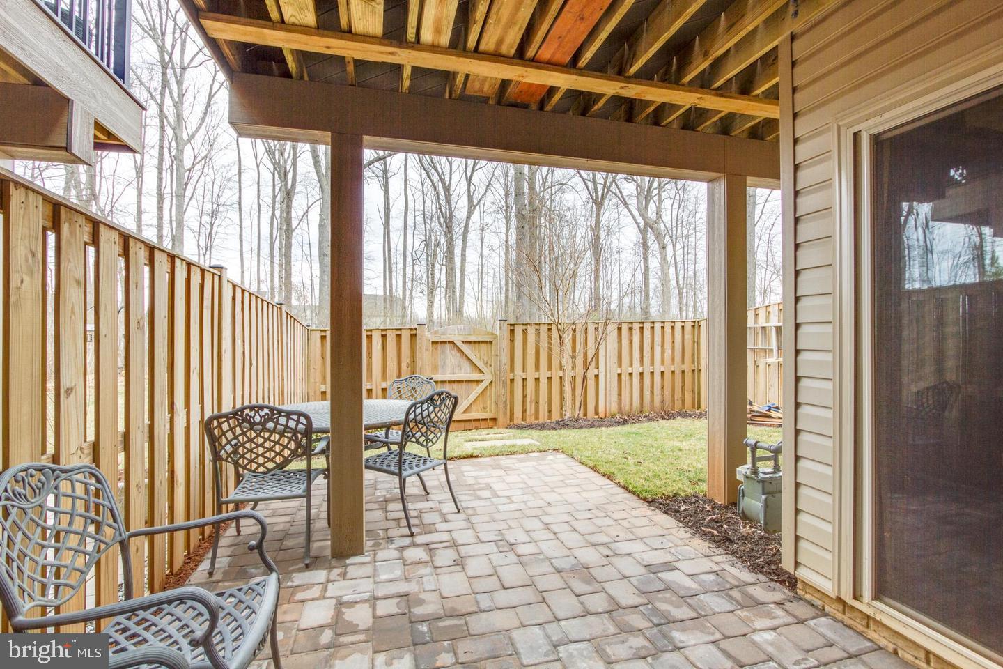 VILLAGES OF PIEDMONT II - Residential Lease