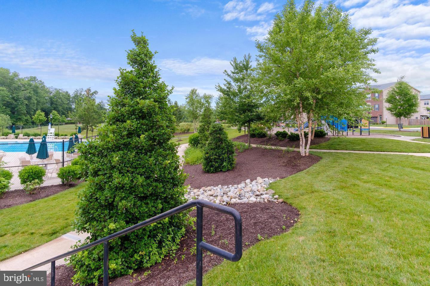 VILLAGES OF PIEDMONT II - Residential Lease