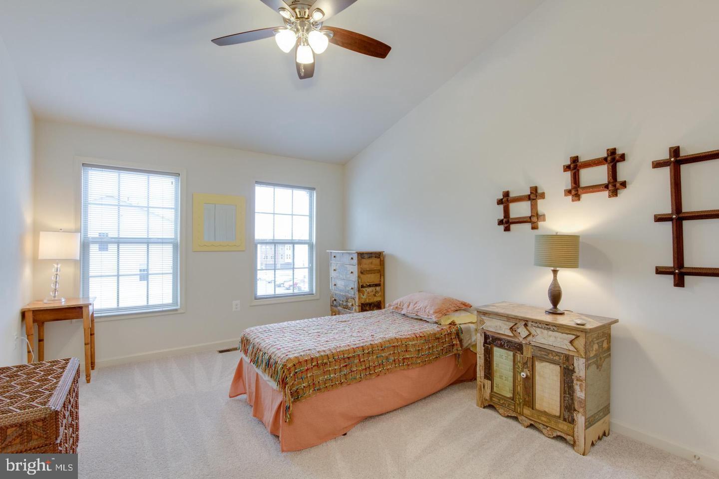 VILLAGES OF PIEDMONT II - Residential Lease