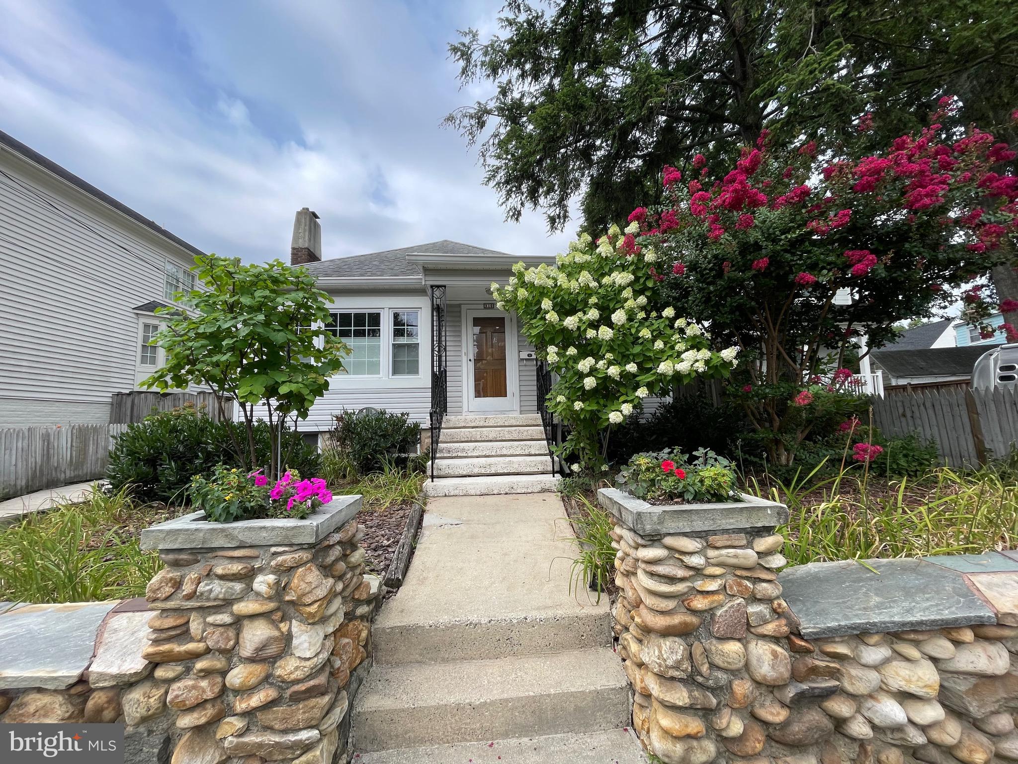 LYON PARK - Residential