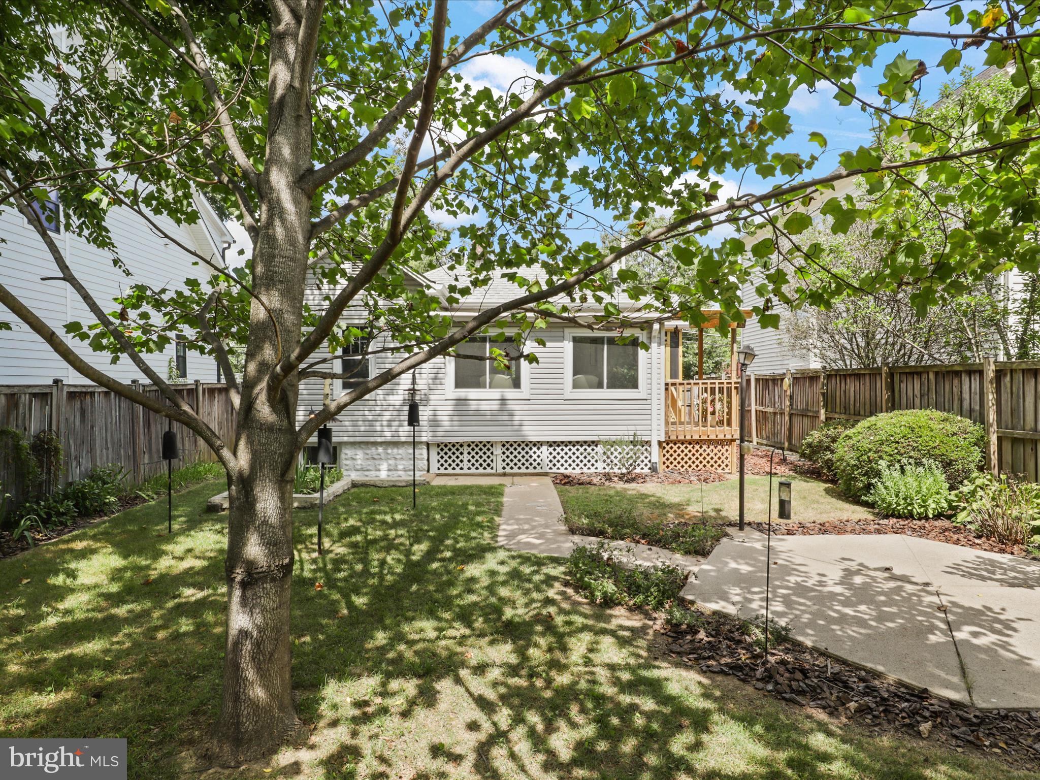 LYON PARK - Residential