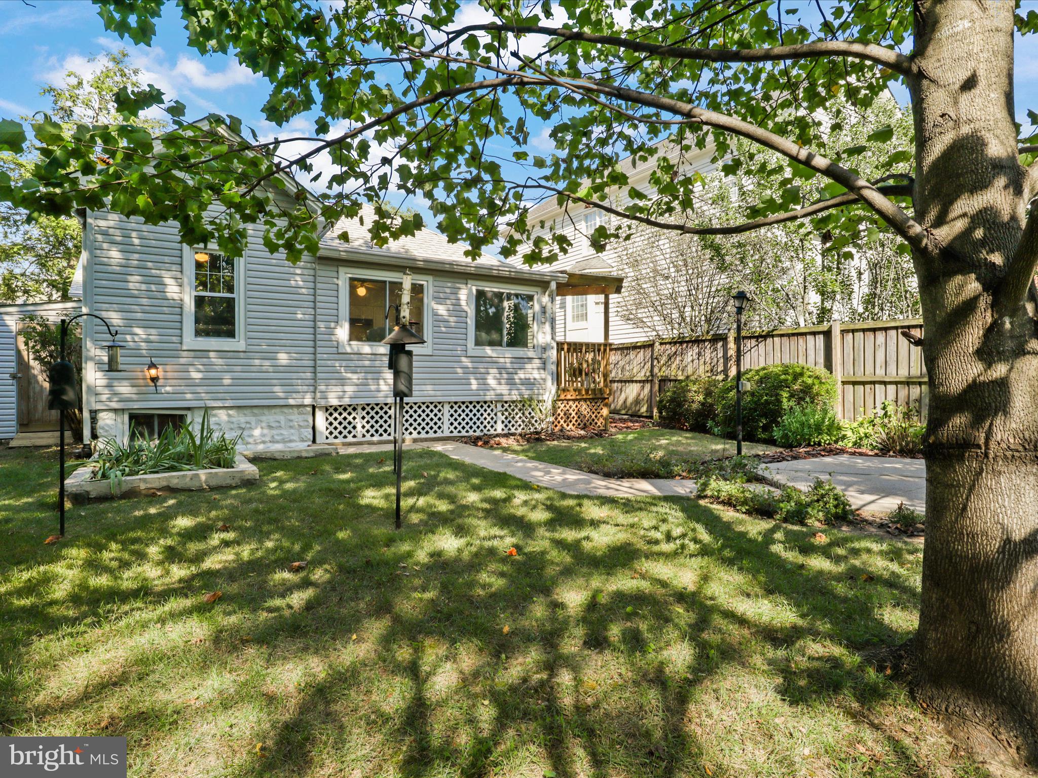 LYON PARK - Residential