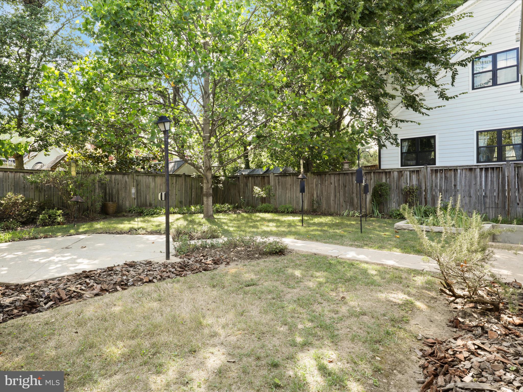 LYON PARK - Residential