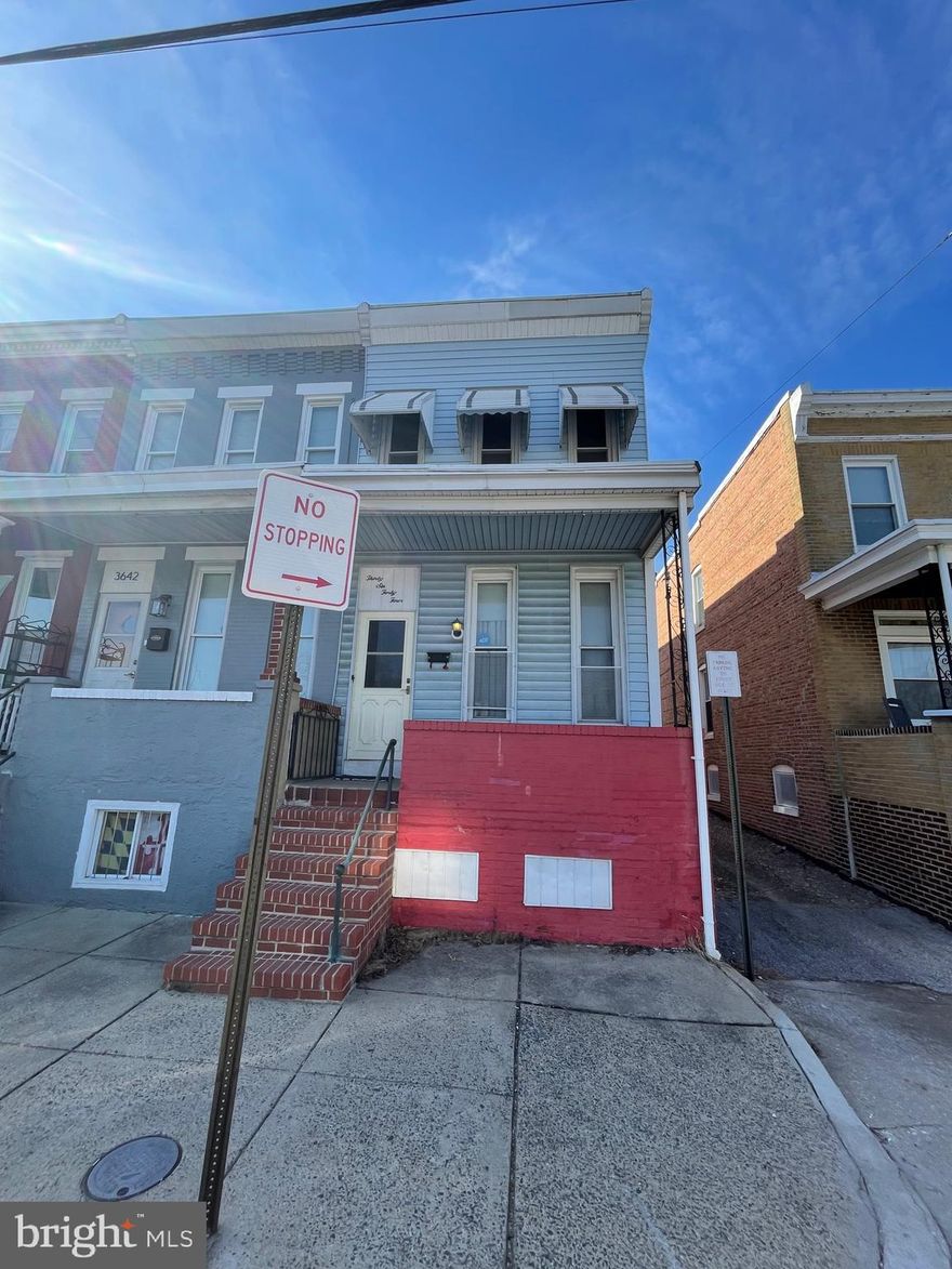 Estate sale  of old school traditional Hampden end of group Townhome* Set up as three bedrooms /1 bath* Features include :
 Original wood floors
Additional natural light from side windows
New HVAC in 2017
Large eat-in kitchen
Lots of potential!
Seller will make no repairs* Sold as-is with additional as-is addendum* Deadline for offers is 2pm Sunday 2/25/24* There appears to be a damp ceiling in rear bedroom* Concrete yard * Covered front porch* Seller reserves the right to remove remaining belongings and appliances * Outstanding location one block from "The Avenue", one block from Wyman Park *Close to Rotunda and JHU* Call LA with any questions