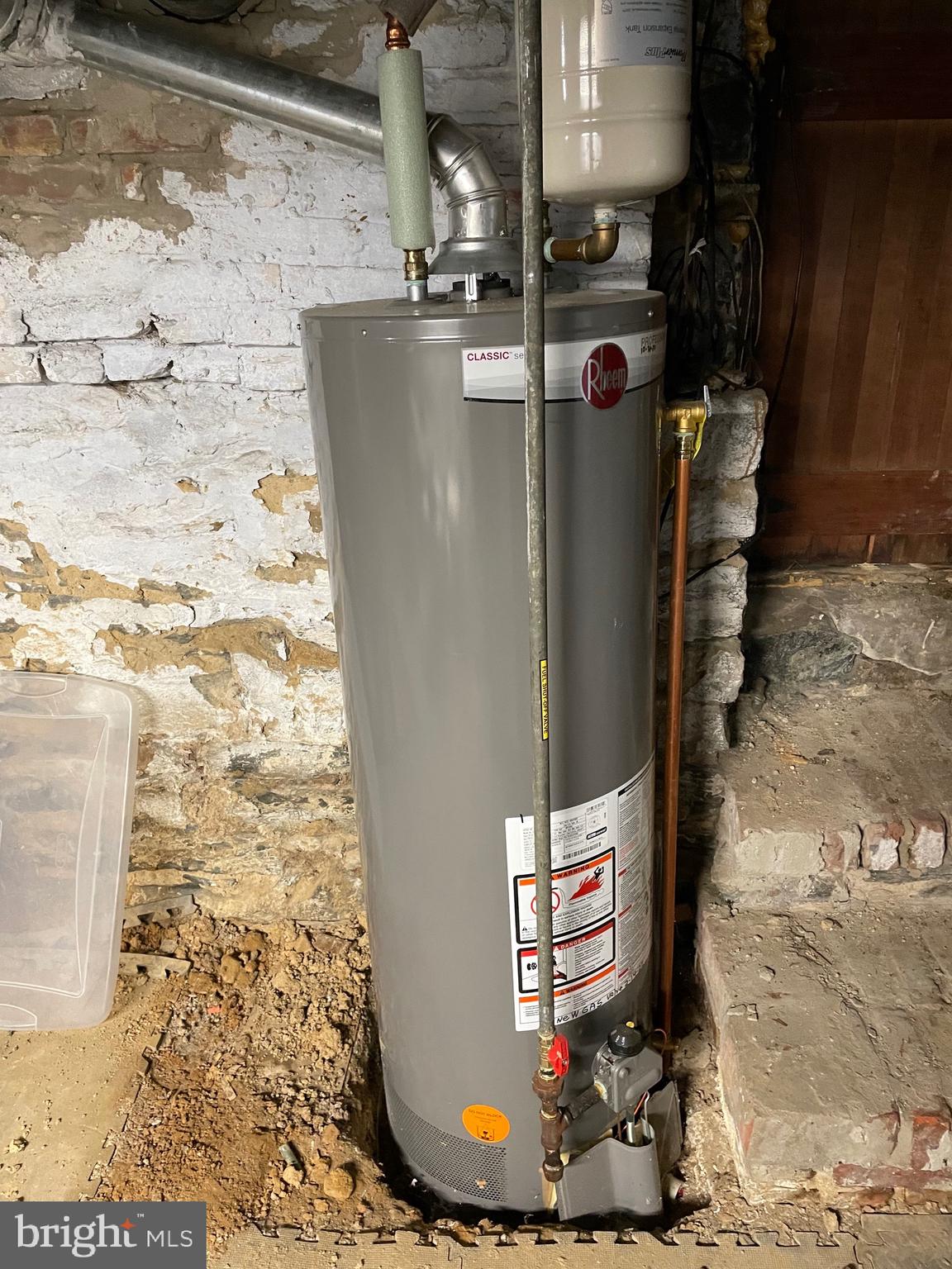 HAMPDEN HISTORIC DISTRICT - Residential