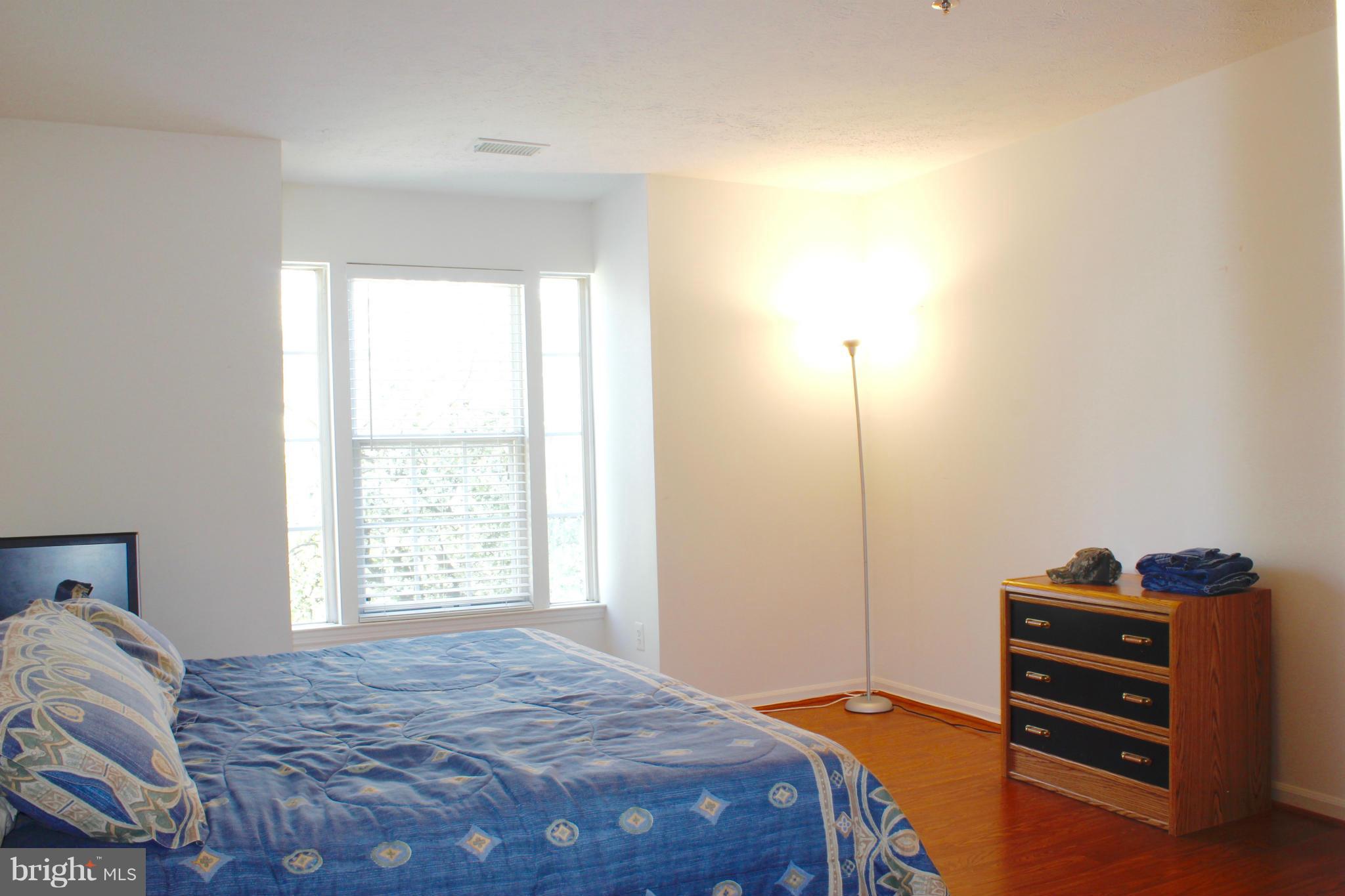 SHERBROOKE - Residential Lease