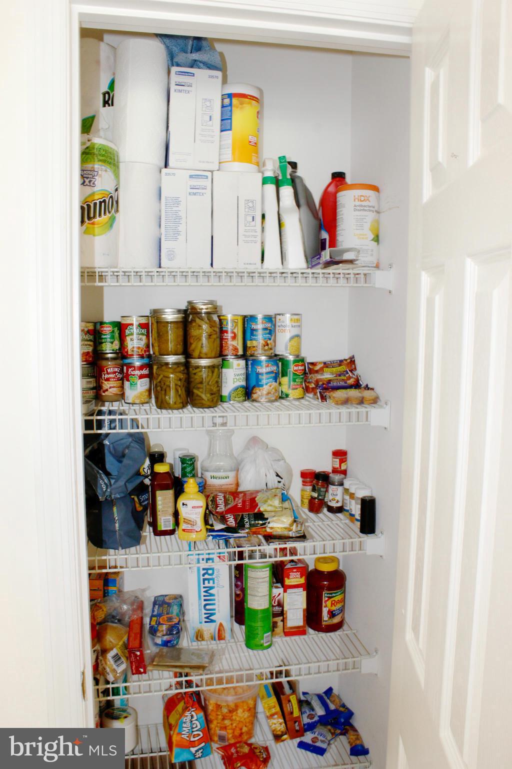 SHERBROOKE - Residential Lease