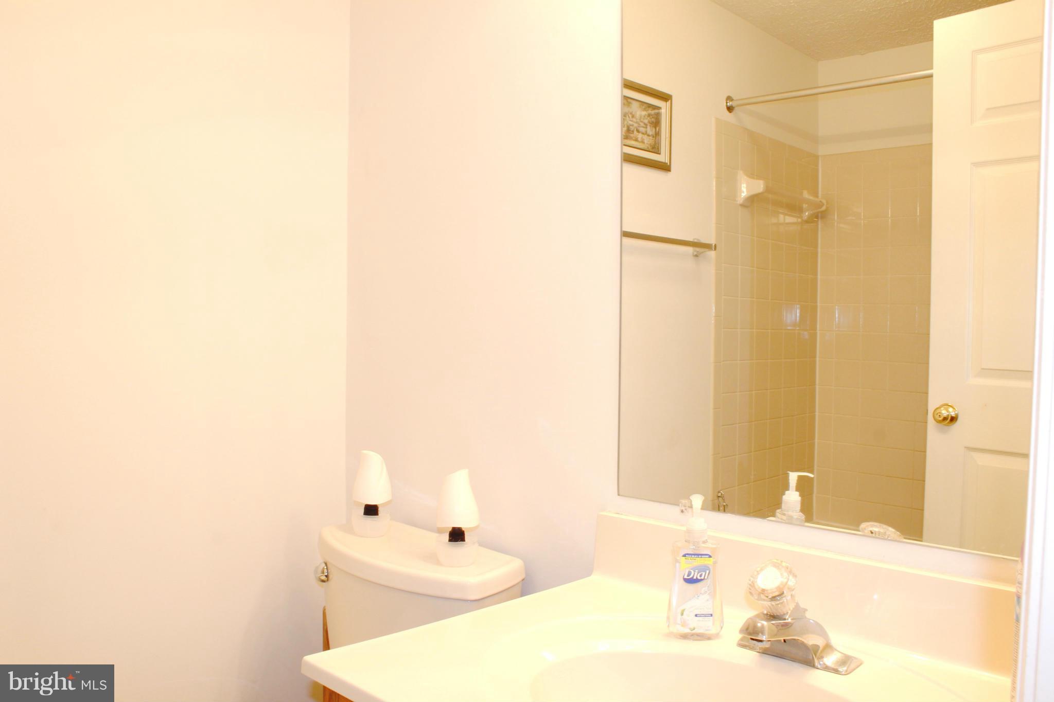 SHERBROOKE - Residential Lease