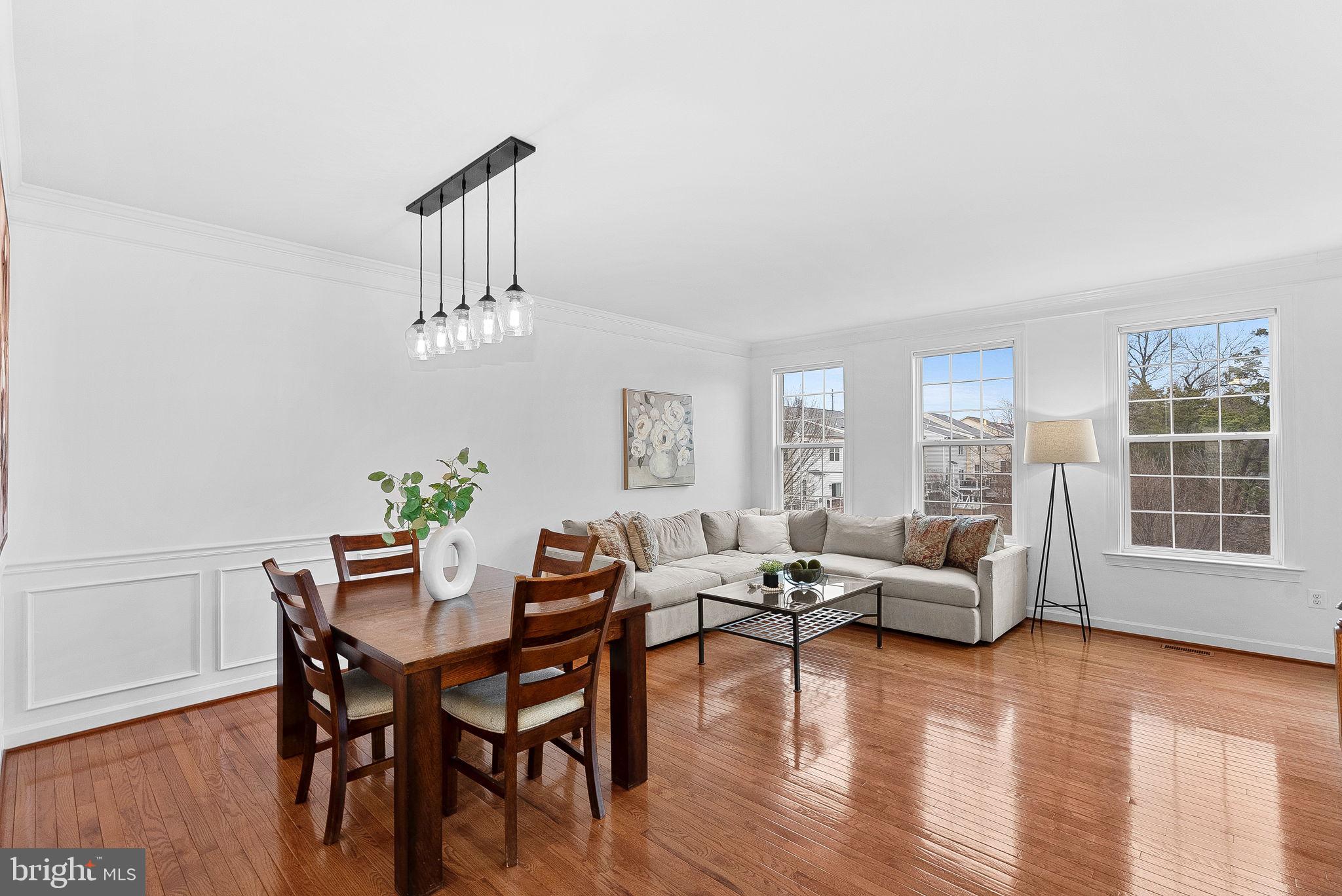 RIVER POINTE - Residential