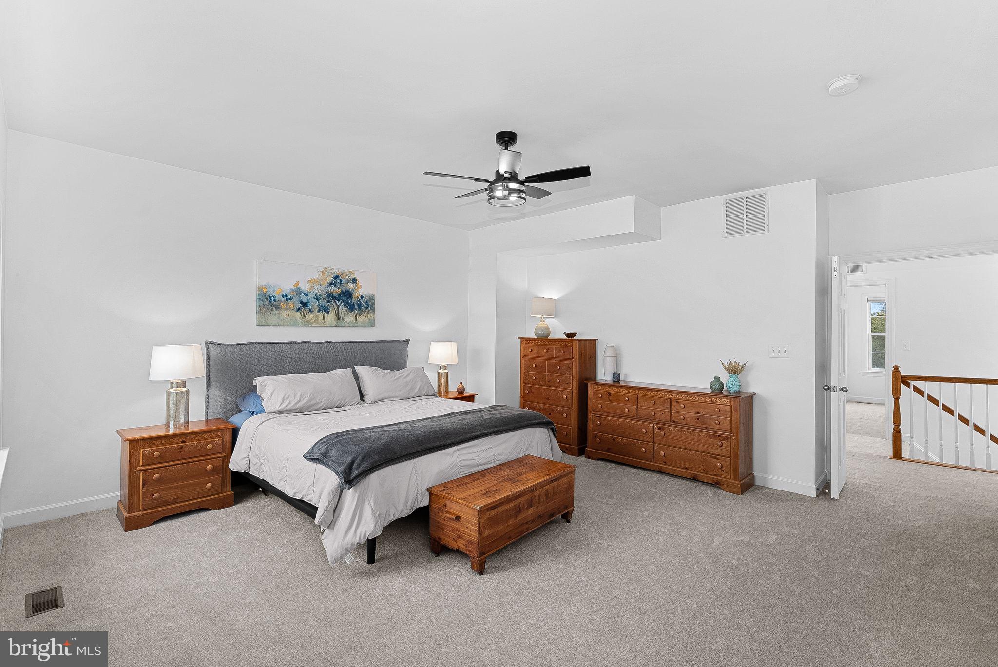 RIVER POINTE - Residential